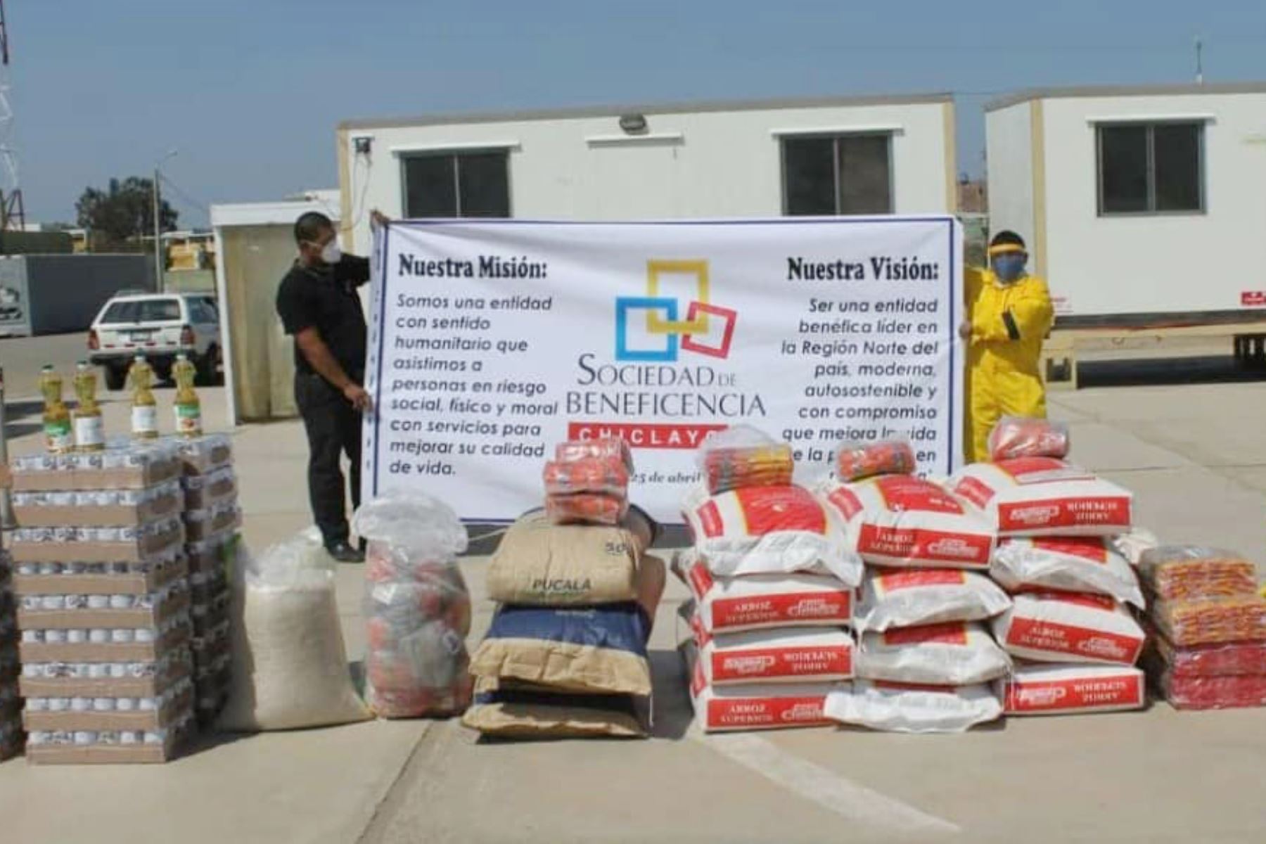 La Sociedad de Beneficencia Pública de Chiclayo donó alimentos para los pacientes covid-19 internados en centro de aislamiento voluntario y hospital de campaña. Foto: ANDINA/Difusión
