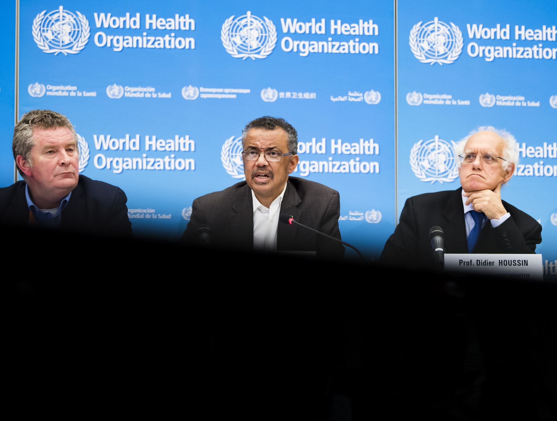 Integrantes de la Organización Mundial de la Salud (OMS). Foto: EFE