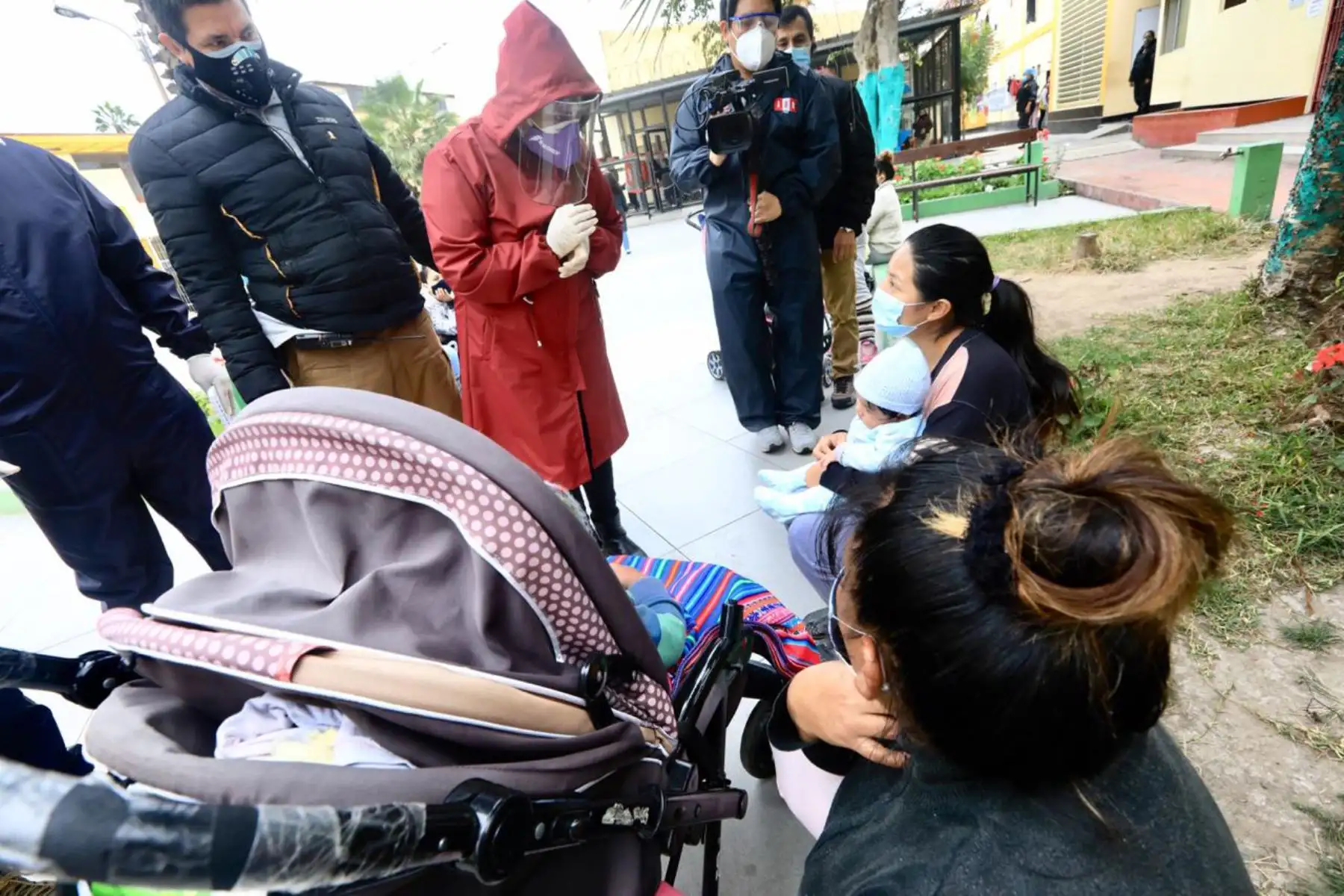 Ministra de Justicia y Derechos Humanos, Ana Neyra realiza  visita inopinada al penal de mujeres de Chorrillos a fin de supervisar las acciones de prevención y tratamiento de los casos de covid-19 en este establecimiento.
Foto: ANDINA/Difusión