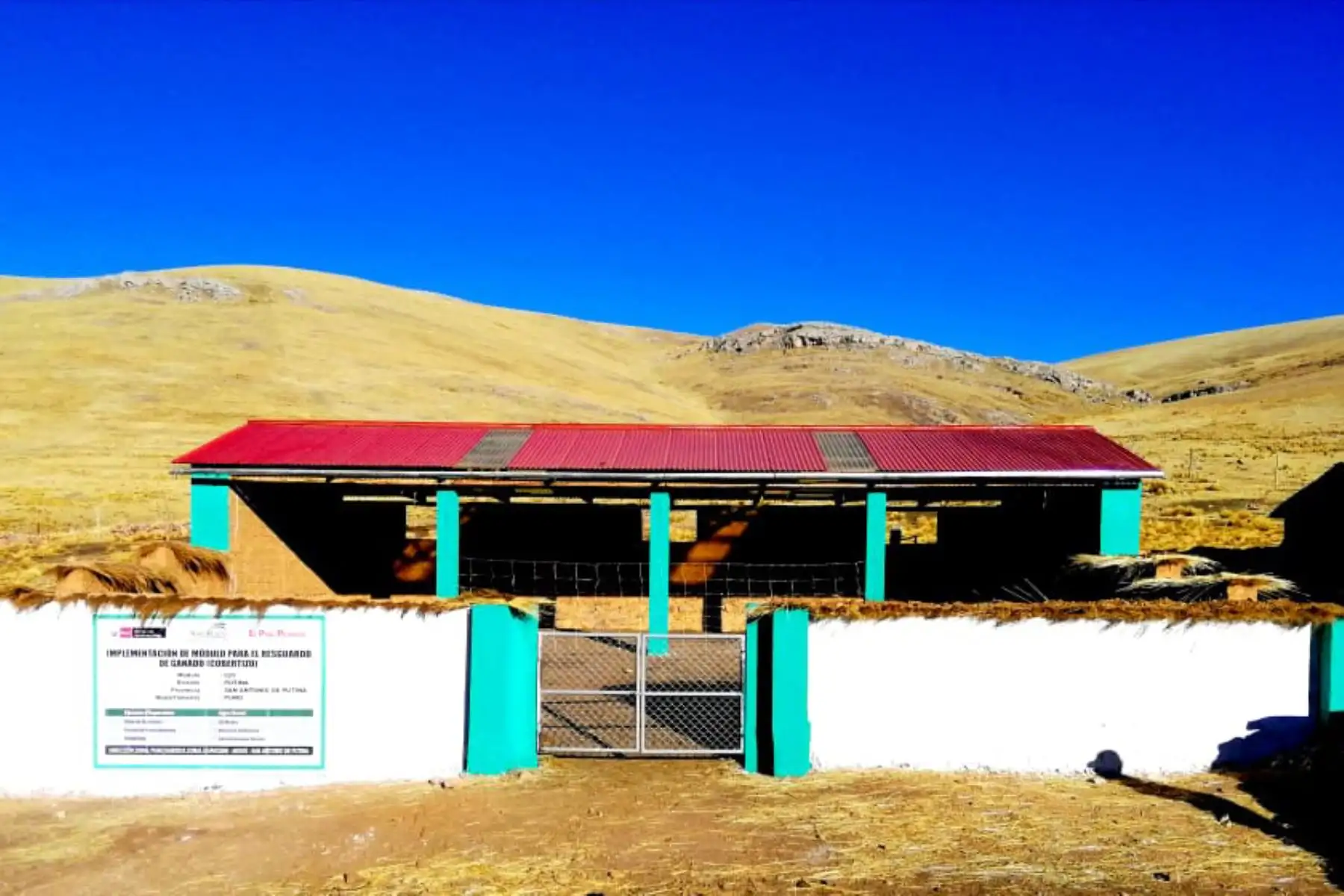 En 12 regiones se construirán 2,985 módulos para el resguardo del ganado ante las bajas temperaturas, señaló Agro Rural. Foto: ANDINA/Difusión