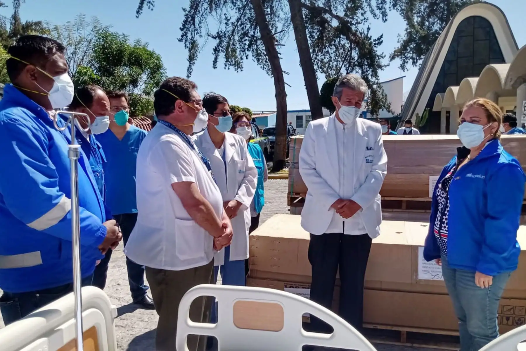 Essalud designa 20 nuevas camas UCI a hospital Seguín Escobedo de Arequipa para fortalecer el primer nivel de atención de pacientes covid-19 tanto asegurados como no asegurados.
Foto: Essalud