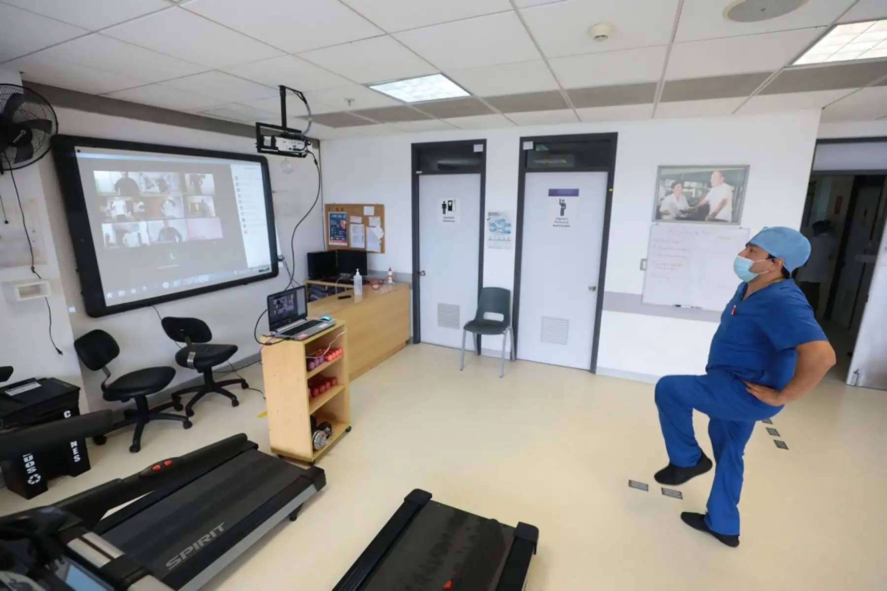 EsSalud: asegurados con problemas cardiacos fueron atendidos con Telemedicina. Foto: ANDINA/Difusión.
