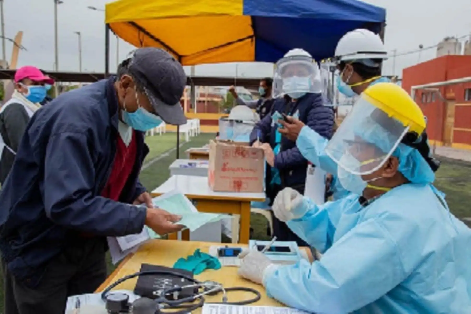 Coronavirus: hallan 27 adultos mayores contagiados en tamizaje masivo en Chimbote