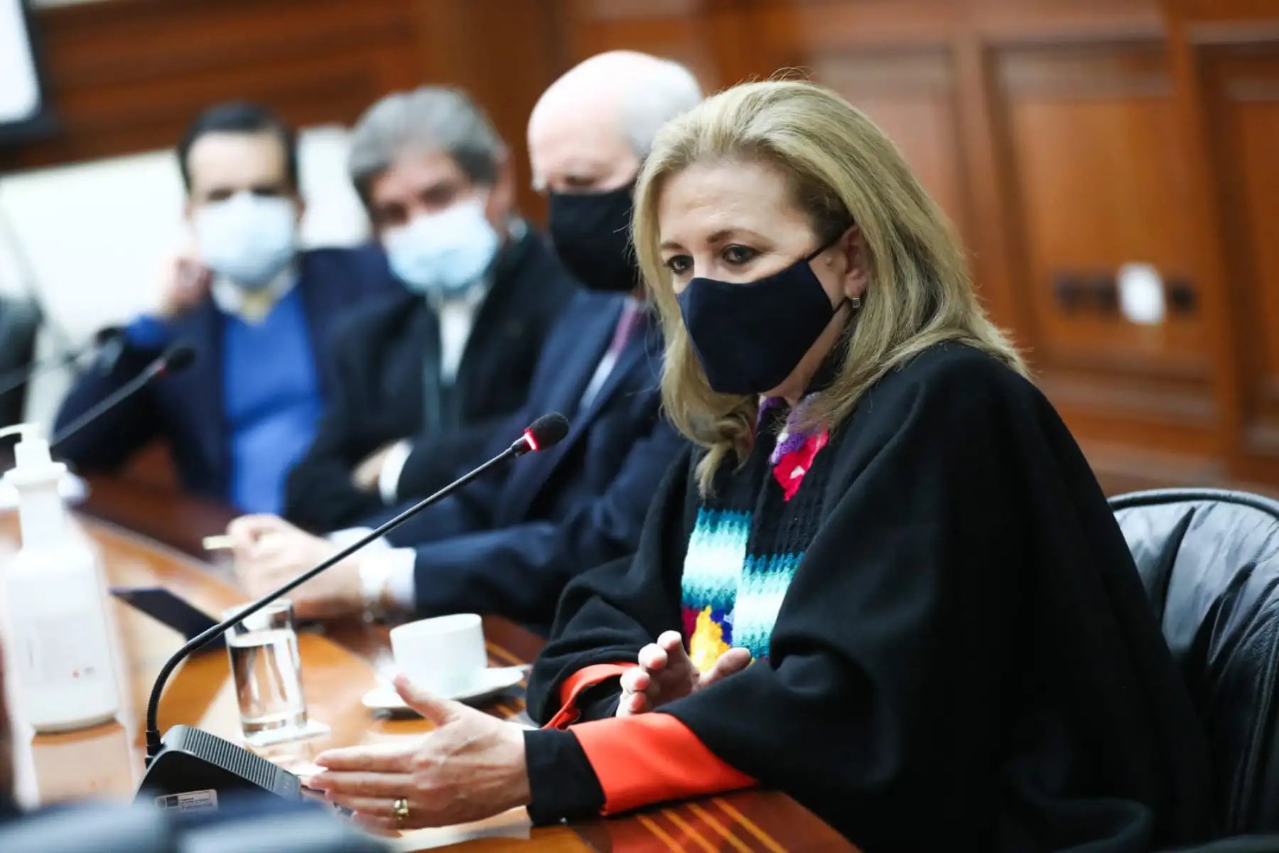 El presidente del Consejo de Ministros, Pedro Cateriano  y los titulares  de Economía y Trabajo se reúnen  con los representantes de la CONFIEP y Capeco en el marco del diálogo que sostiene con diversos gremios y sectores representativos del país.
Foto: PCM