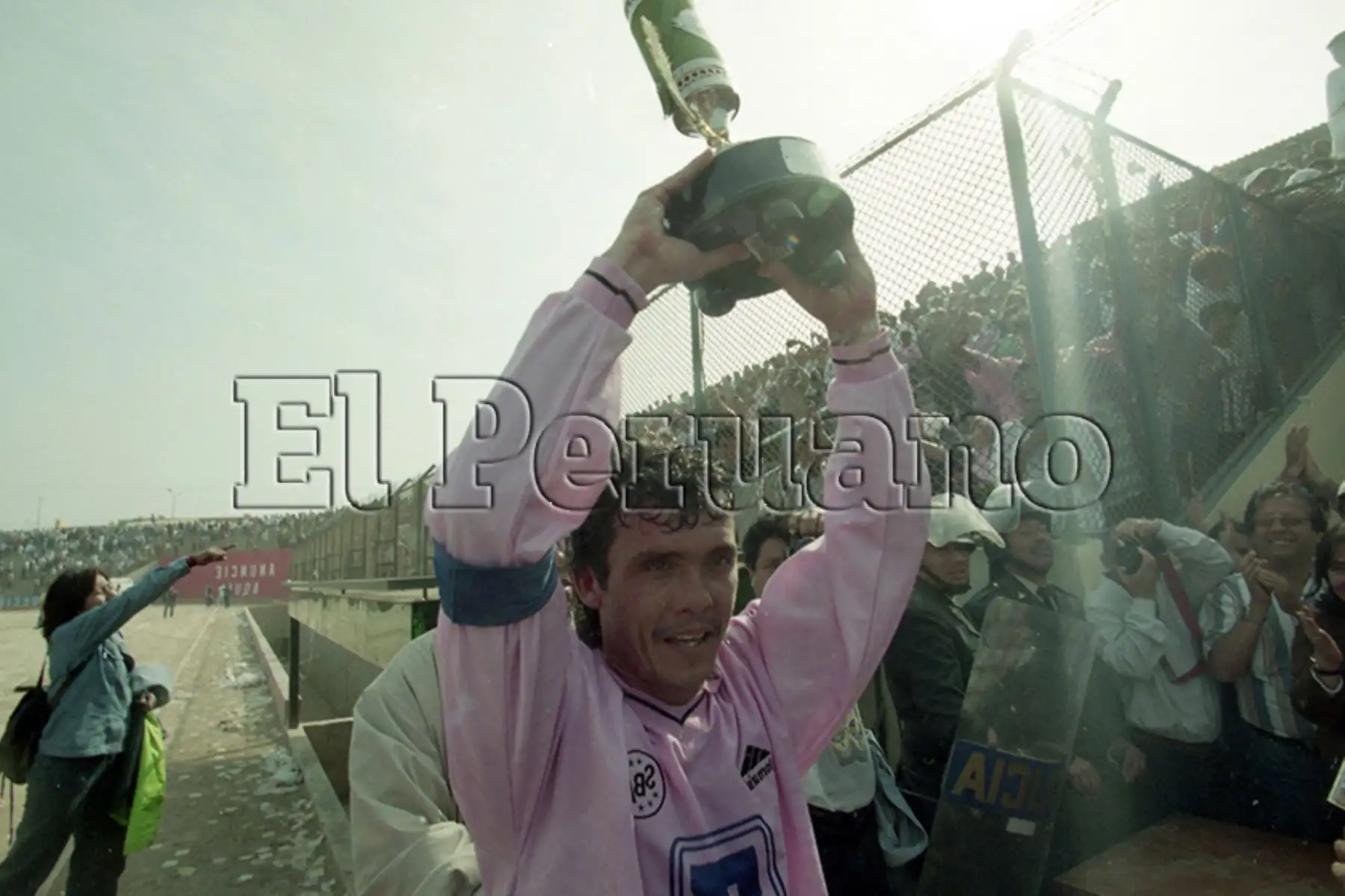 Callao - 15 agosto 1999 / Marco Dos Santos, Marquinho, fue figura en el triunfo de Sport Boys 2-1 sobre Alianza Lima en el Callao por el Campeonato Descentralizado.