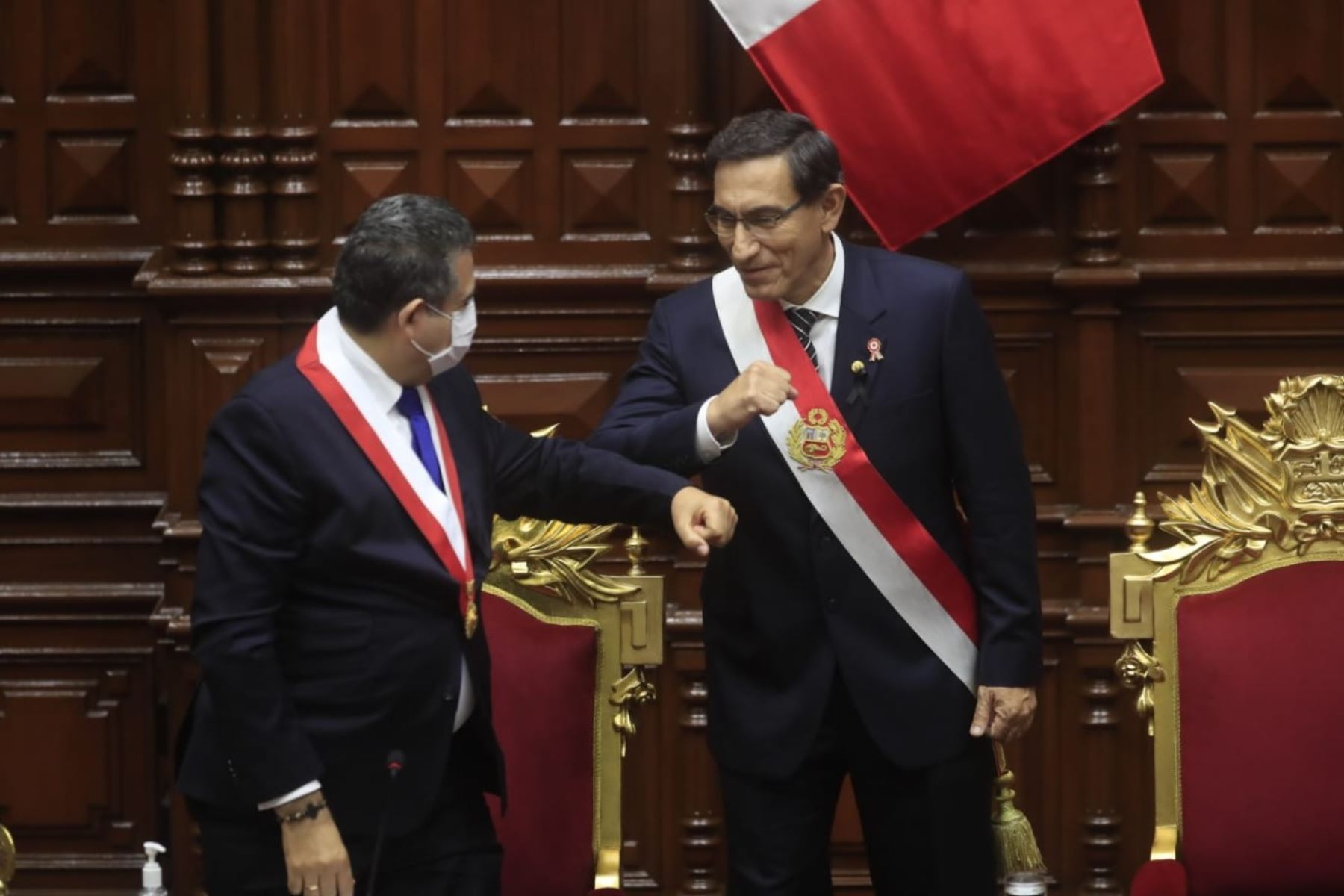 Presidente Vizcarra concluyó Mensaje a la Nación y retorna a Palacio de Gobierno. Foto: ANDINA/Prensa Presidencia