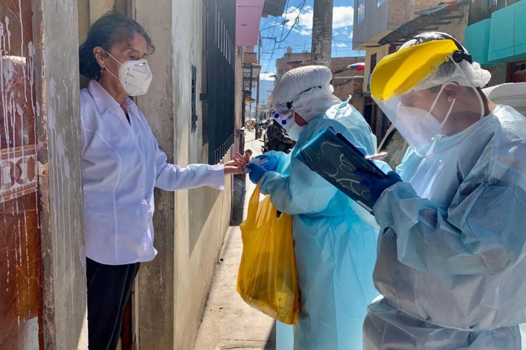 En Lima provincias se registran 16,461 casos de personas infectadas. Foto: ANDINA/MInsa.