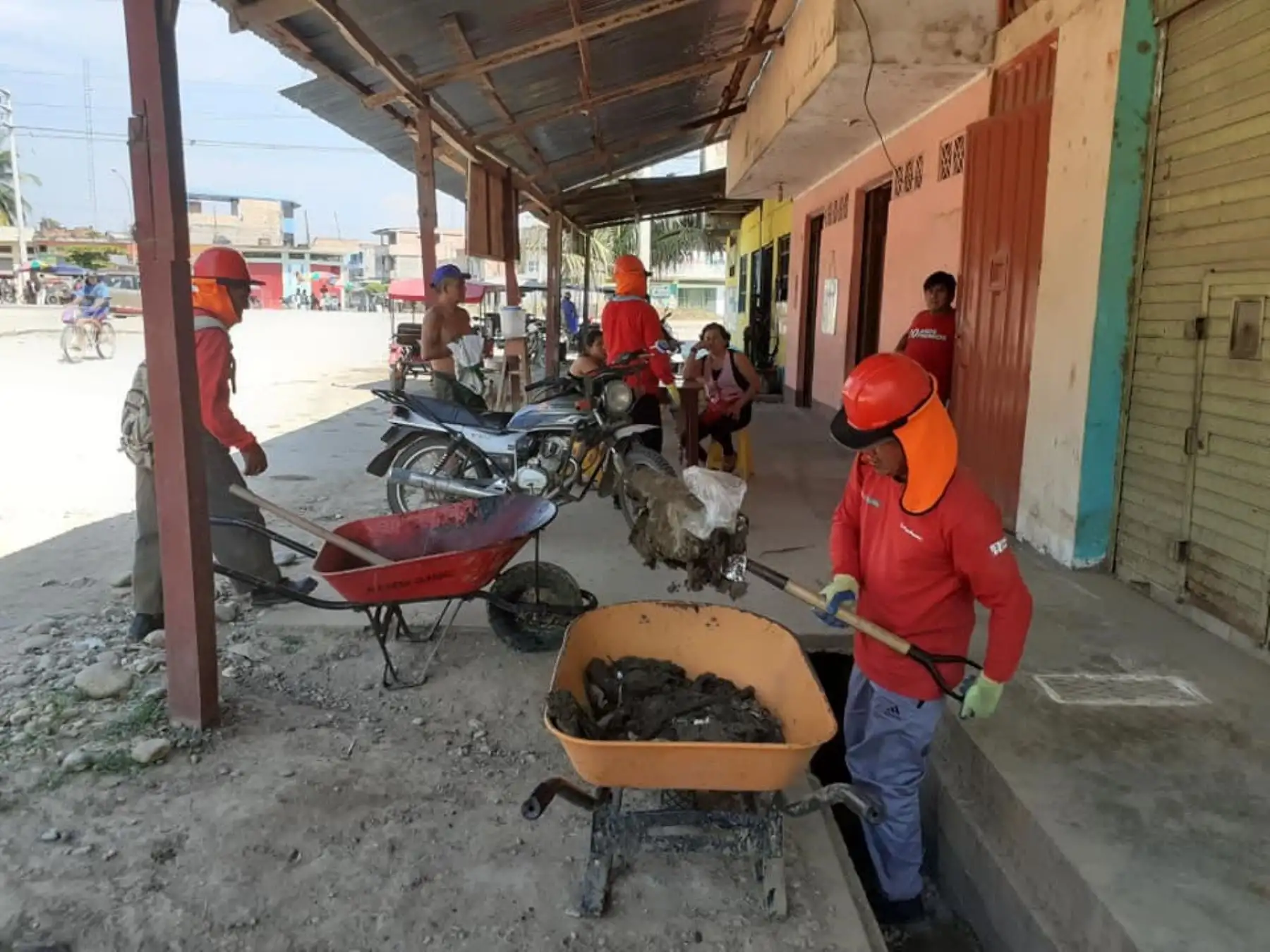 Ejecutivo transfirió cerca de 17 millones de soles a diversas municipalidades de la región San Martín para ejecutar obras de infraestructura urbana en convenio con el programa Trabaja Perú. ANDINA/Difusión
