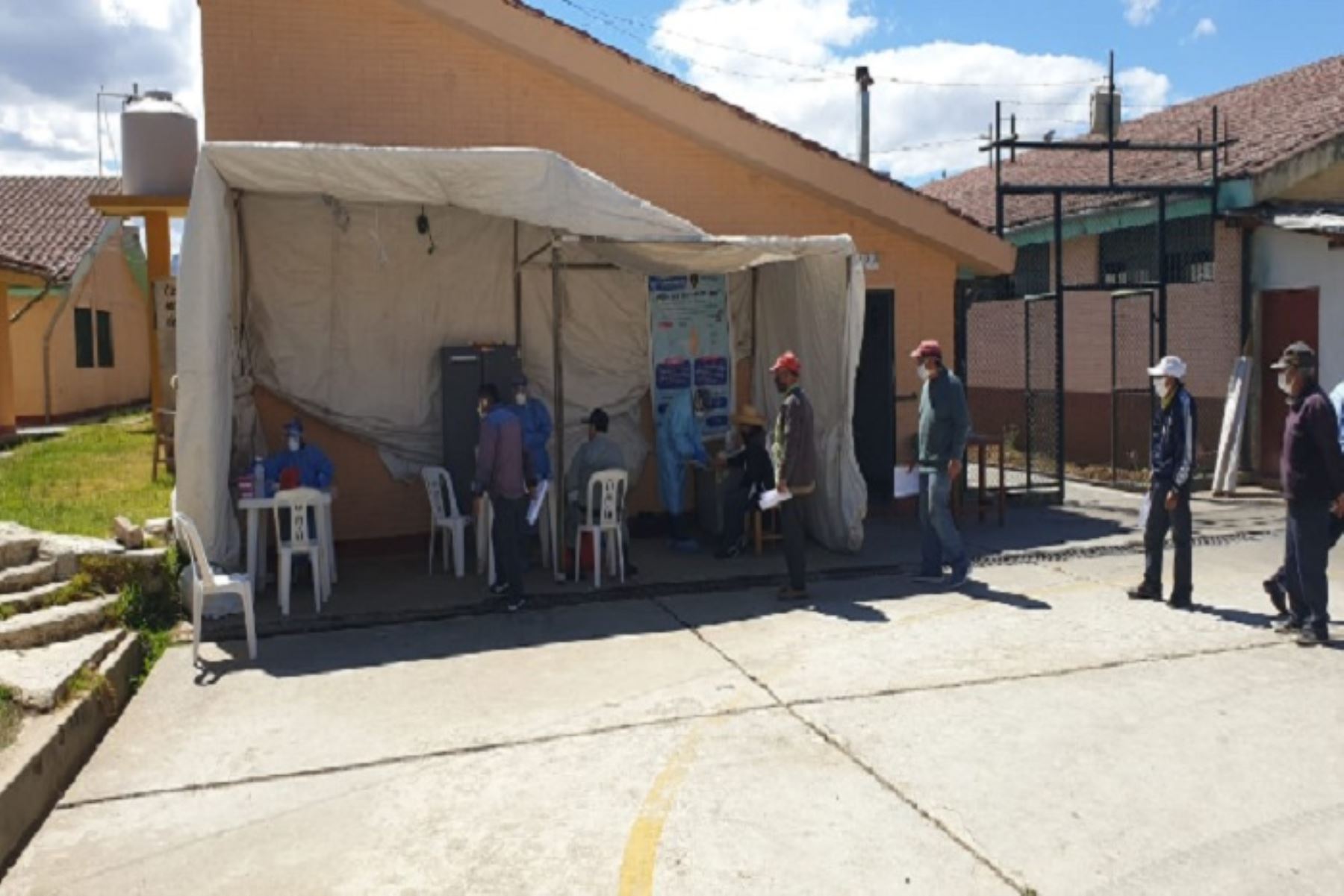 Coronavirus: 300 internos del penal de Cajamarca pasan por prueba rápida