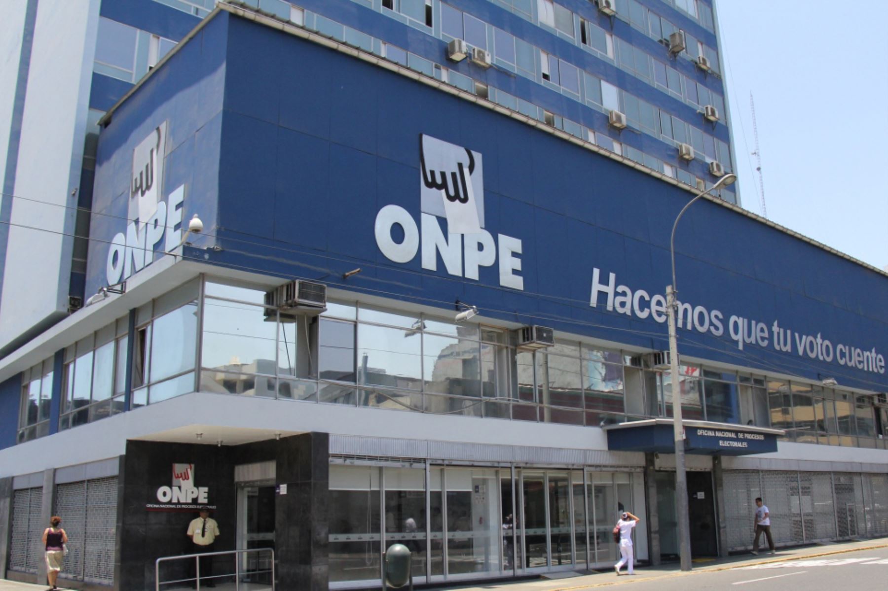 Secretario general de ONPE viajará por elecciones presidenciales en Colombia