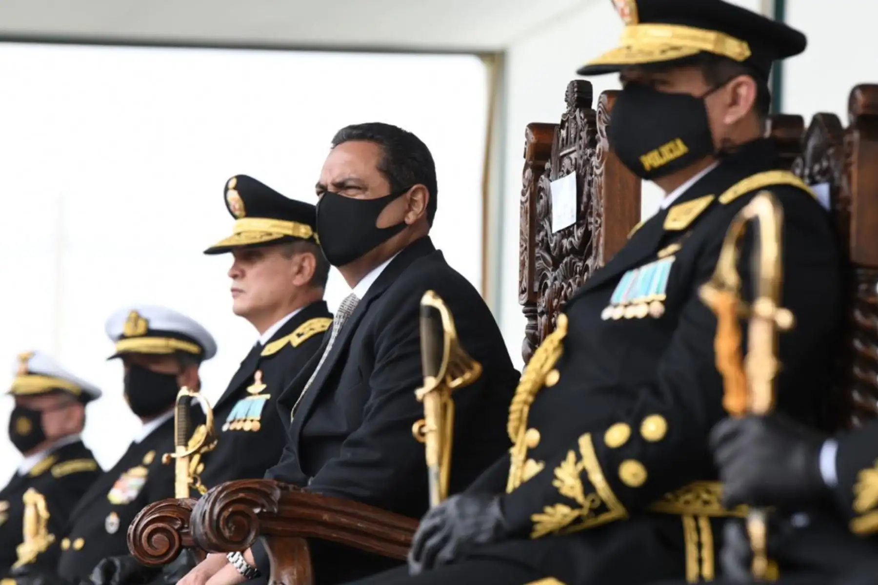 El Ministro del Interior Jorge Montoya, lidera ceremonia de graduación de alféreces de la Escuela de Oficiales de la 
Policía Nacional del Perú.Foto:ANDINA/Mininter
.