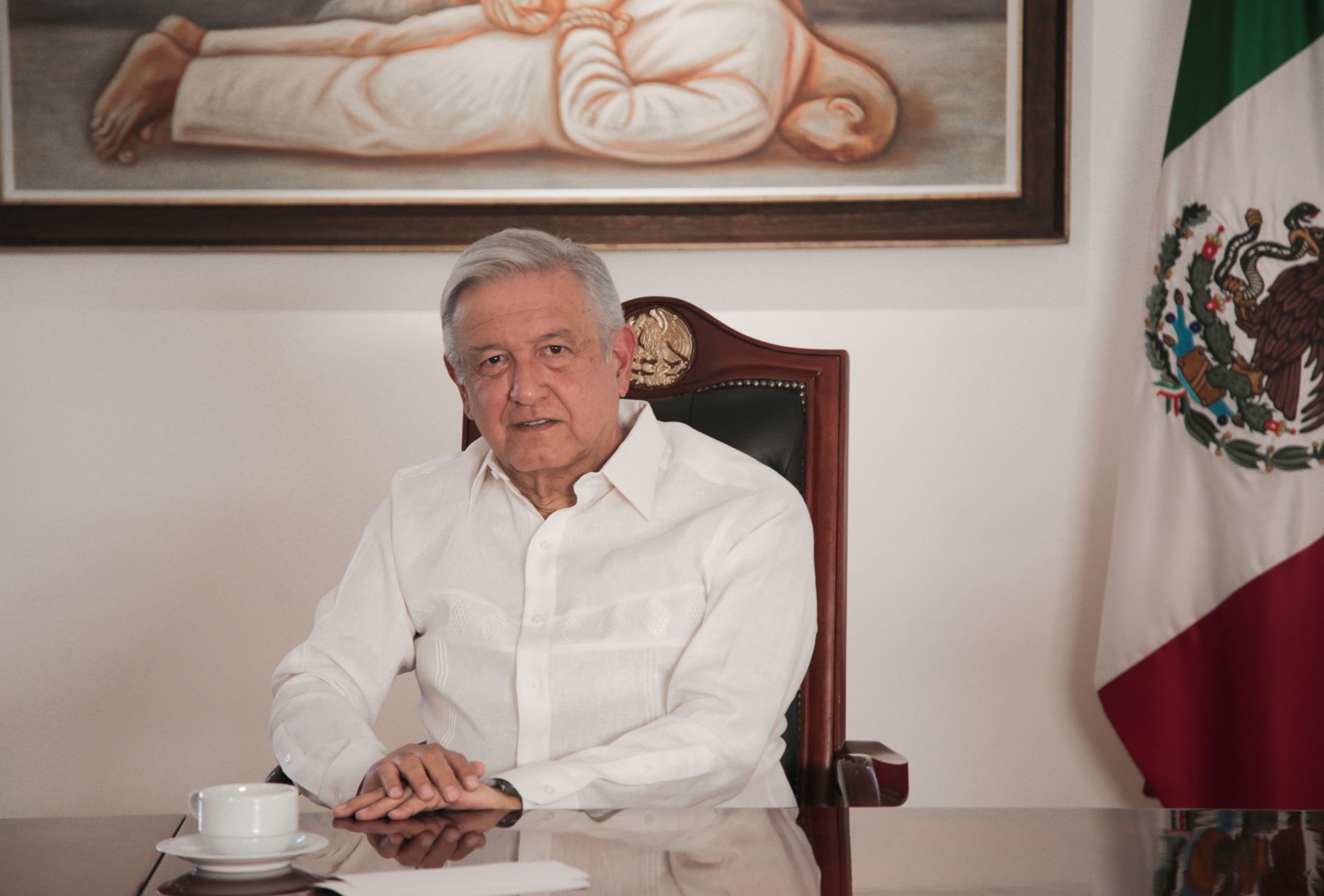 El presidente mexicano, Andrés Manuel López Obrador, durante un mensaje al país desde el Palacio Nacional de Ciudad de México (México). Foto: EFE