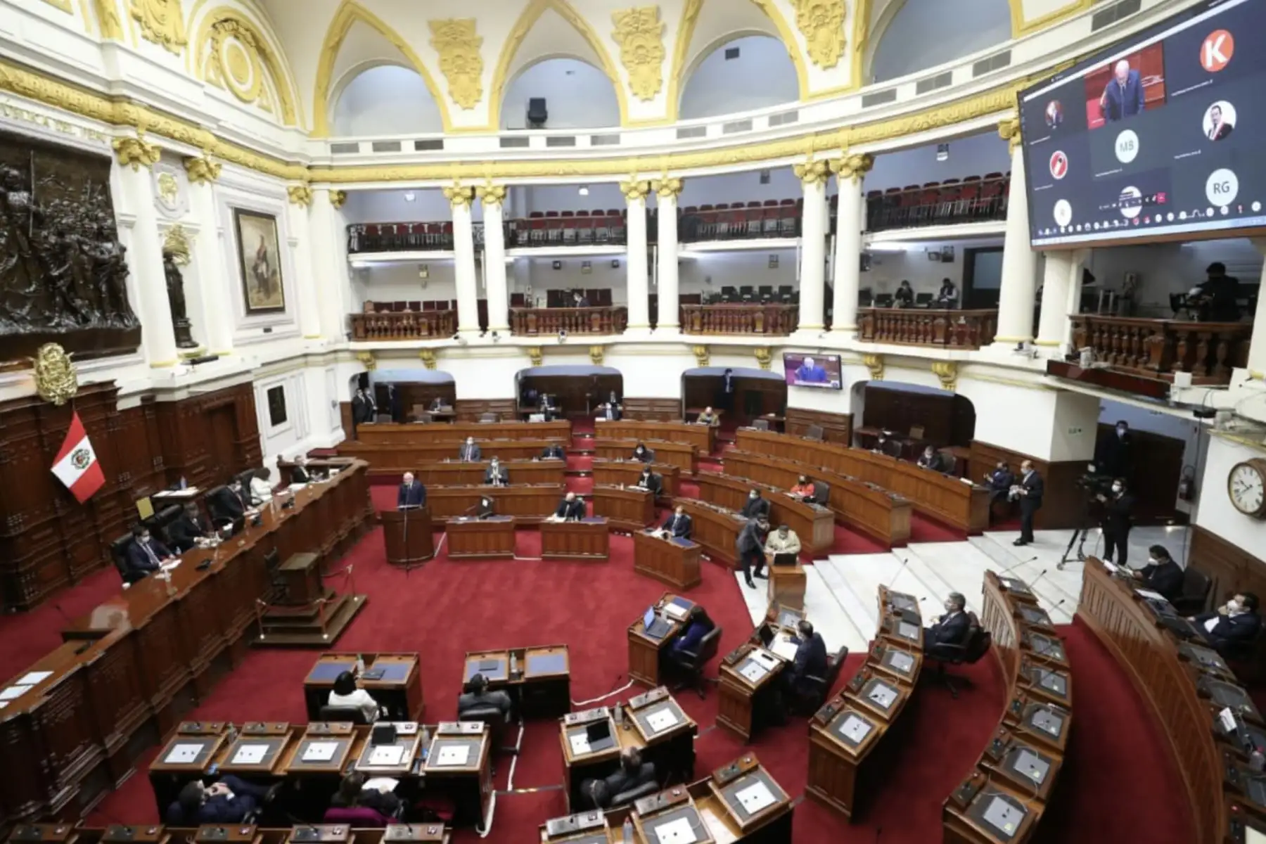 El jefe del Gabinete Ministerial, Pedro Cateriano Bellido, inicio su exposición en el pleno del Congreso, ante el cual debe presentar la política general del Gobierno y solicitar el voto de confianza. Foto: PCM