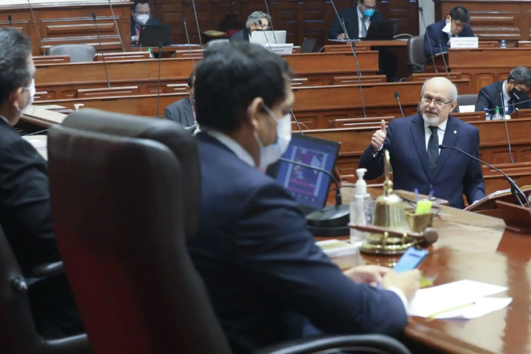 El jefe del Gabinete Ministerial, Pedro Cateriano Bellido, inicio su exposición en el pleno del Congreso, ante el cual debe presentar la política general del Gobierno y solicitar el voto de confianza. Foto: Congreso