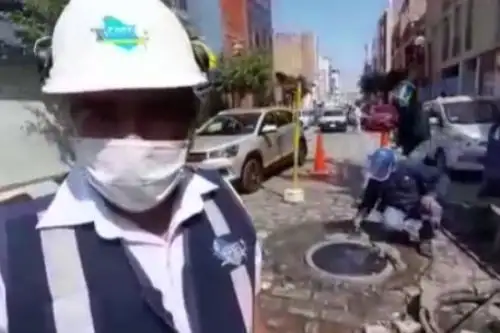 Las tapas de buzones de desagüe robadas y las deterioradas serán repuestas por Epsel Lambayeque para evitar posibles accidentes. Foto: ANDINA/Difusión