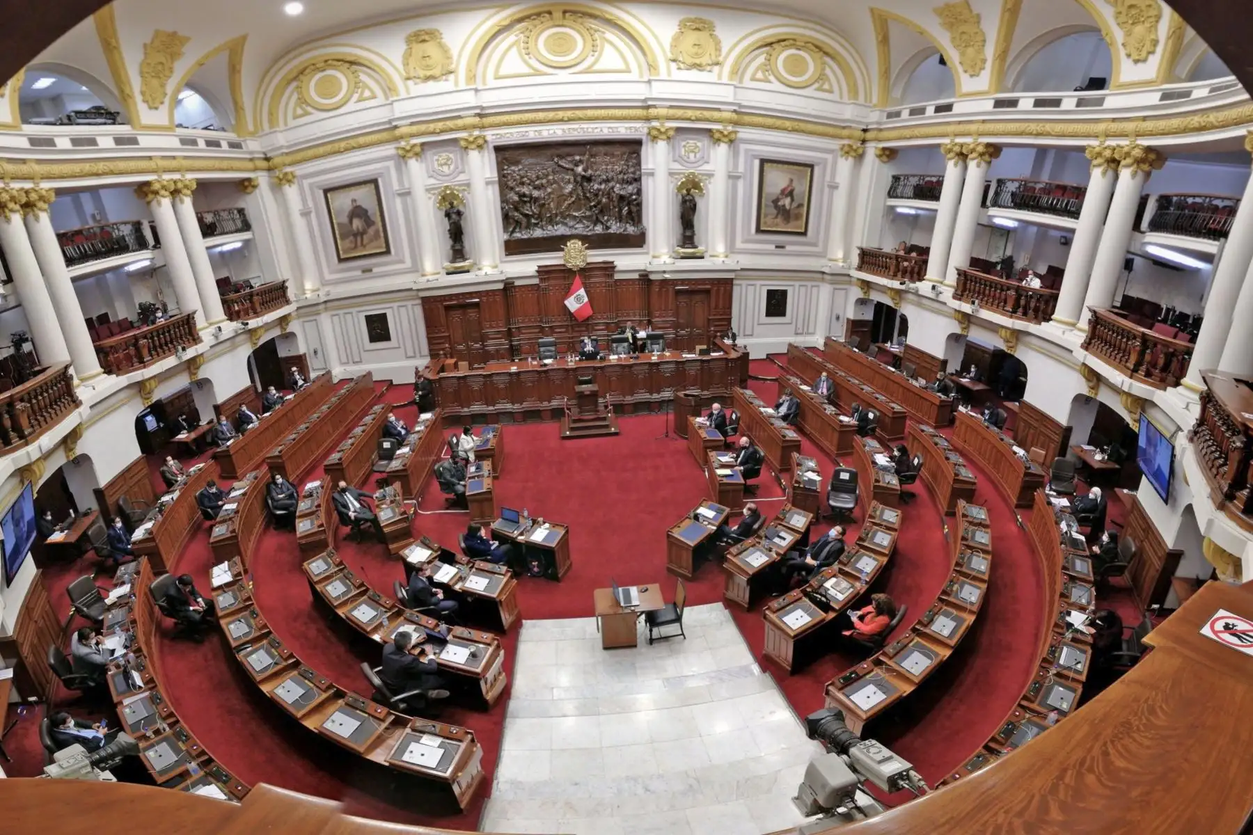 “El pueblo peruano espera una actitud honesta y responsable de sus representantes”, remarca la Red de Municipalidades Urbanas y Rurales del Perú.
