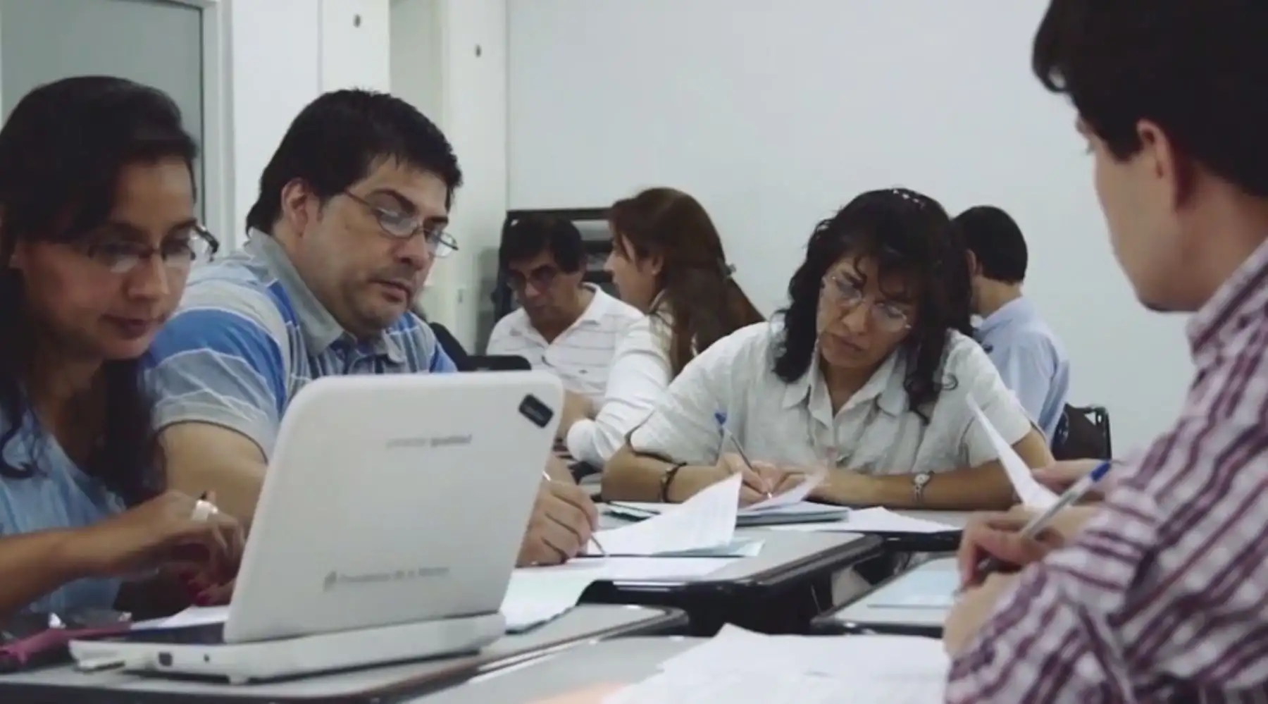 Docentes peruano ganan concurso para el programa virtual de formación en ciencias. Foto: Concytec