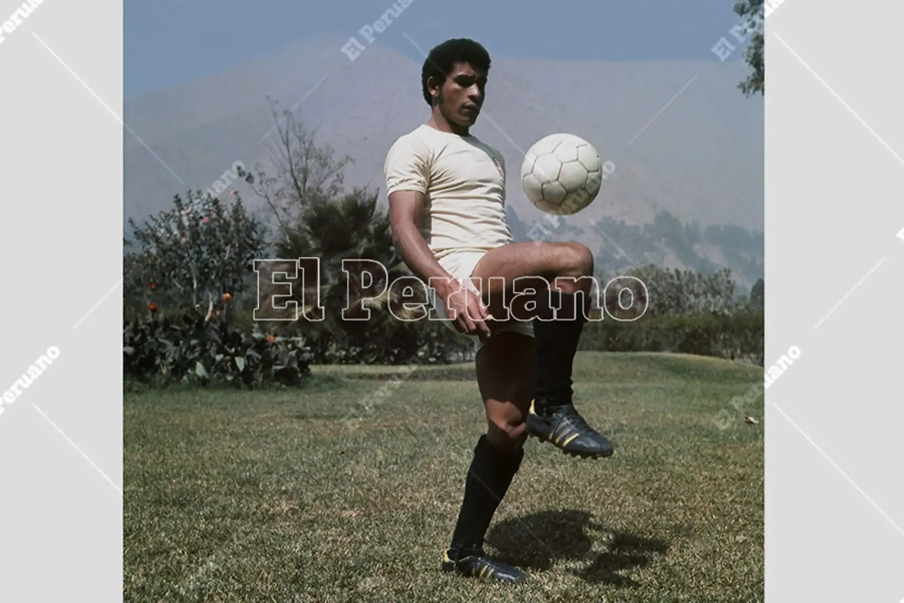 Héctor Chumpitaz, capitán de Universitario de Deportes. Foto: Archivo Histórico de El Peruano