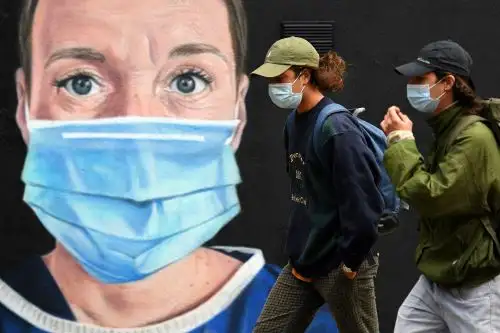 Aunque muchos de los casos de la covid-19 en jóvenes suelen ser menos graves que en personas de mayor edad, siempre puede haber excepciones. Foto: AFP