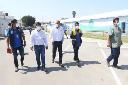 Otro centro de atención temporal que se encuentra en funcionamiento es el Hospital San José de Chincha, con 70 camas hospitalarias.