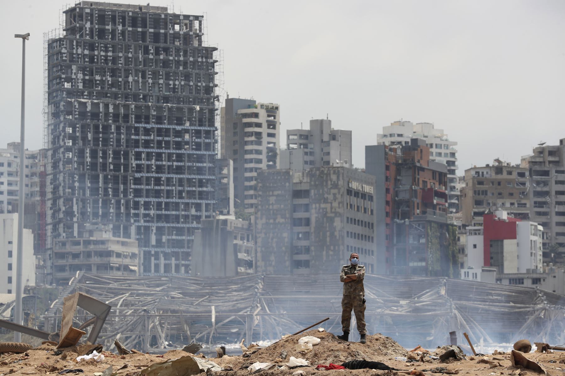 Según la OMS, la explosión ha dejado inoperativos tres hospitales y ha causado daños importantes en otros dos, haciendo que se pierdan unas 500 camas. Foto: AFP