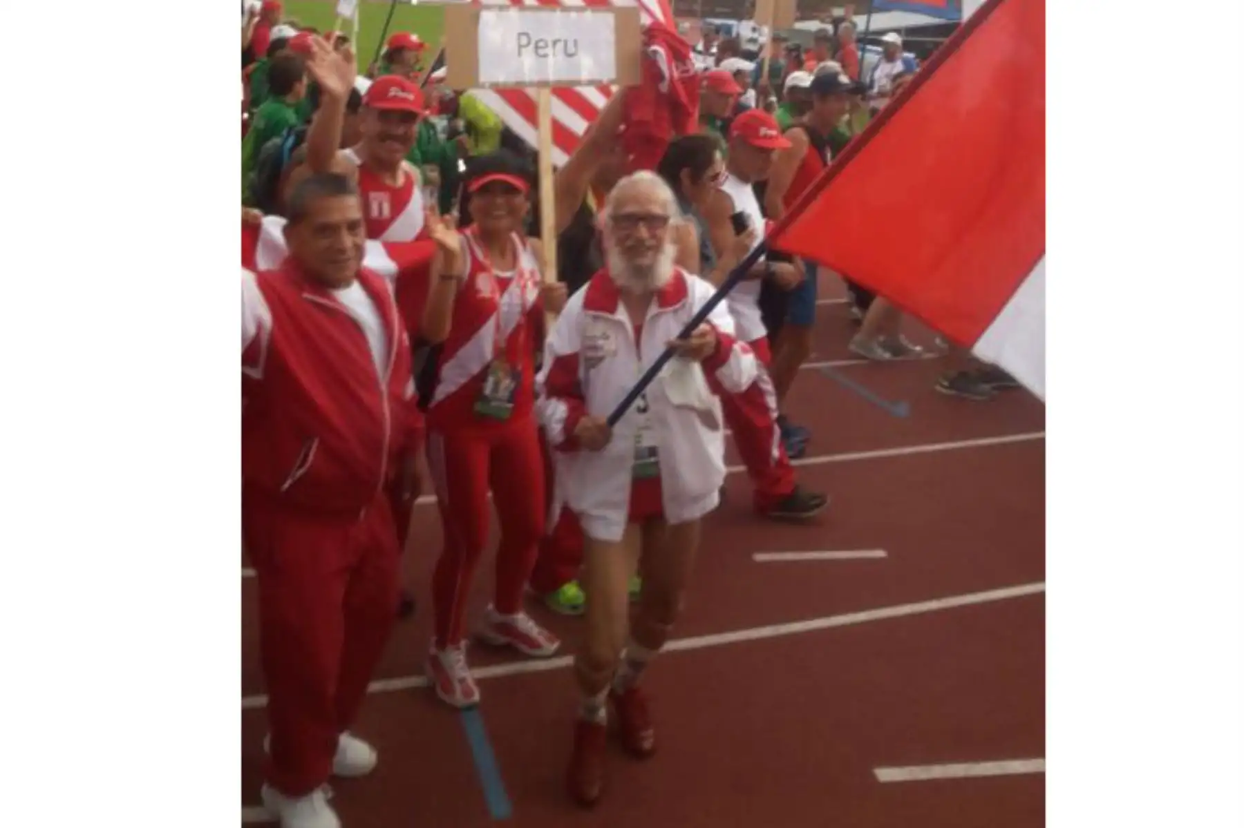 Hugo Delgado, médico psiquiatra de profesión, luego de su jubilación se dedicó al atletismo. Foto: Difusión