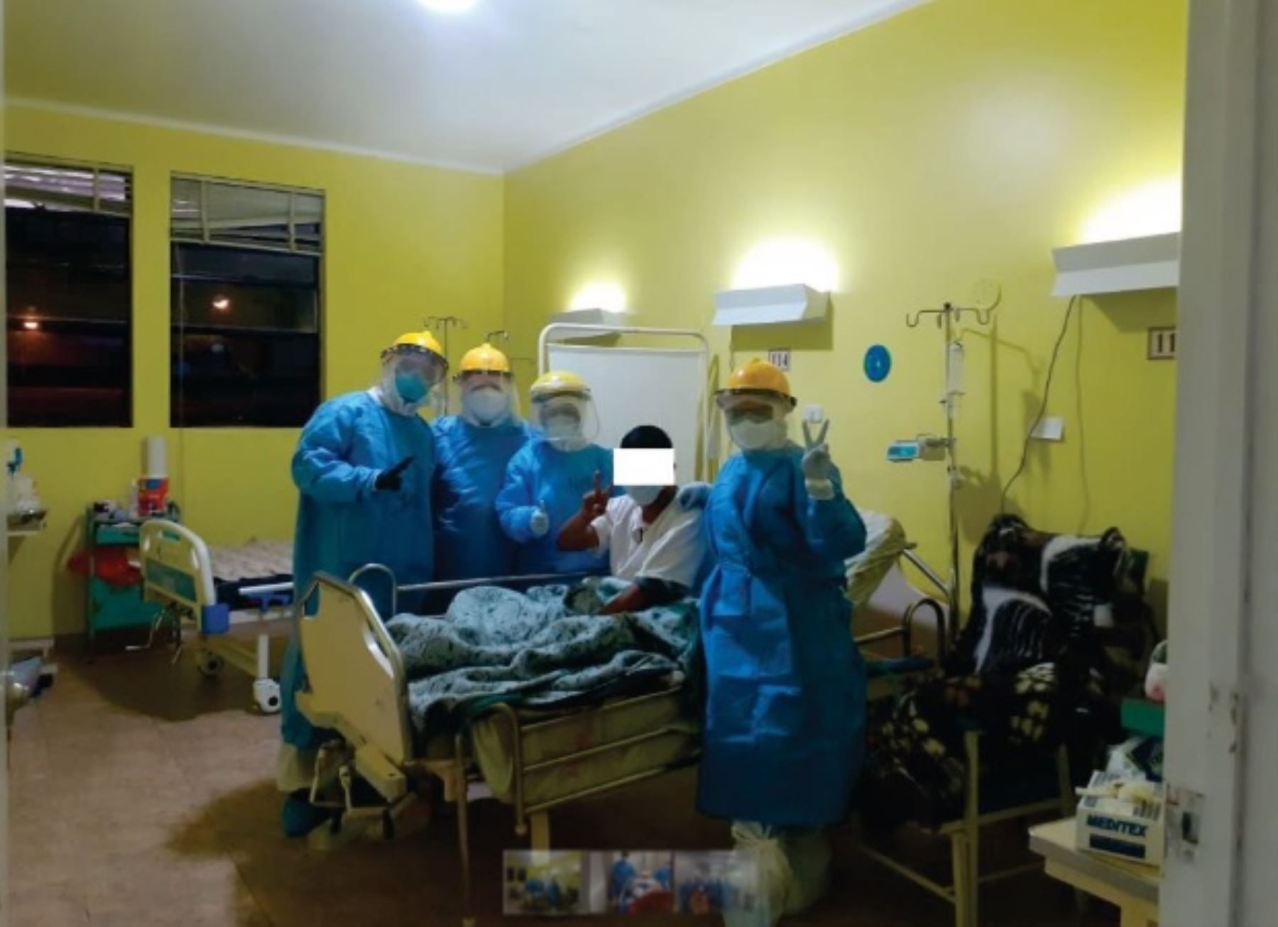 Un total de 21 pacientes covid-19 que estaban internados en la Unidad de Cuidados Intensivos (UCI) del hospital Víctor Ramos Guardia de Huaraz, en la región Áncash, recibieron el alta médica tras recuperarse de la enfermedad.