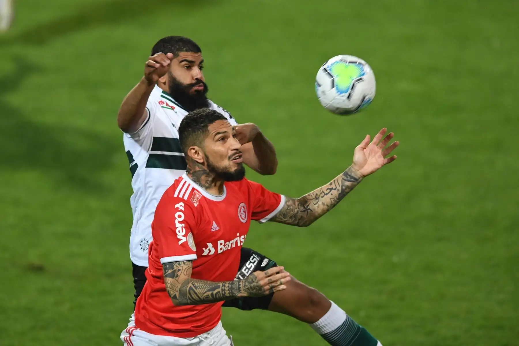 Paolo Guerrero anotó el gol del triunfo en el encuentro entre Internacional vs Coritiva por la primera fecha del brasileirao 2020. Foto: Ricardo Duarte/FC Internacional