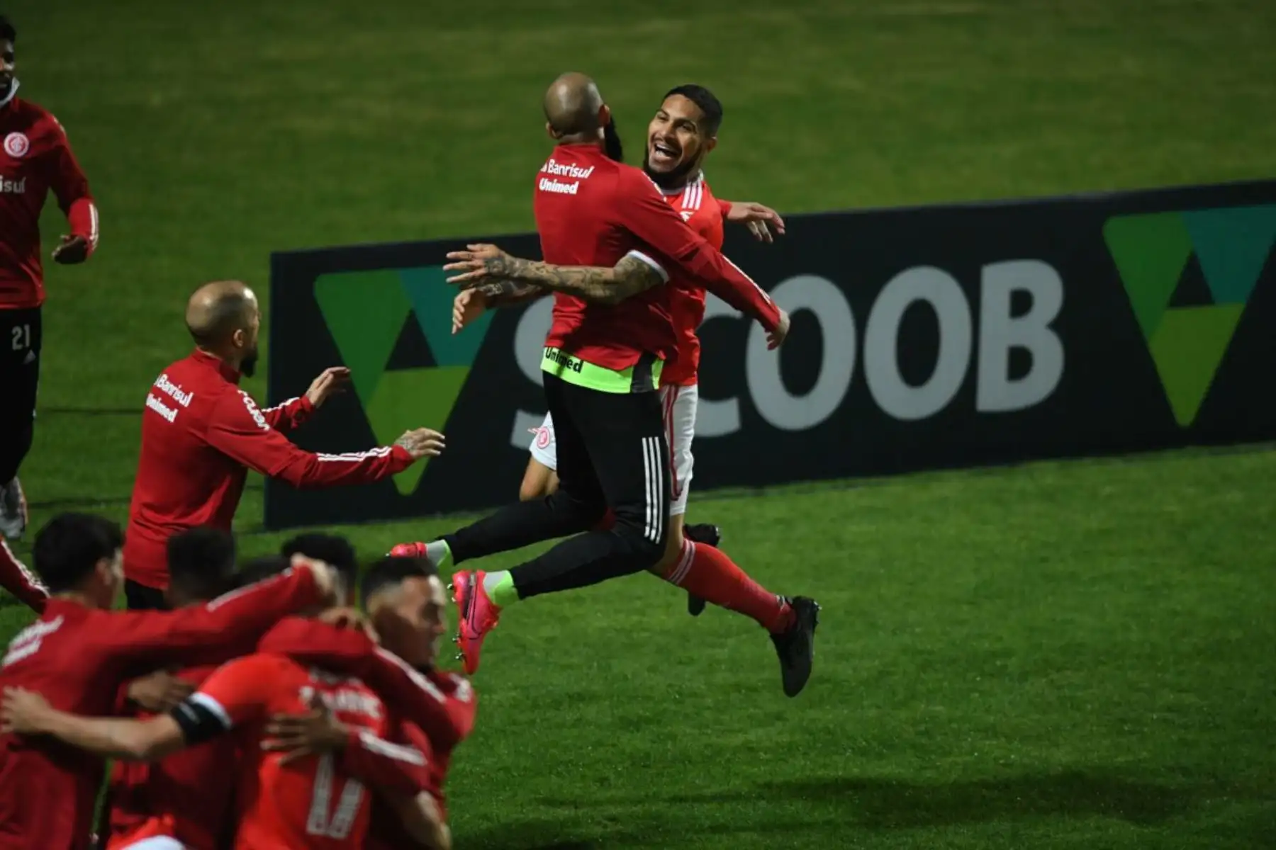 Paolo Guerrero anotó el gol del triunfo en el encuentro entre Internacional vs Coritiba por la primera fecha del Brasileirao 2020. Foto: Ricardo Duarte/FC Internacional