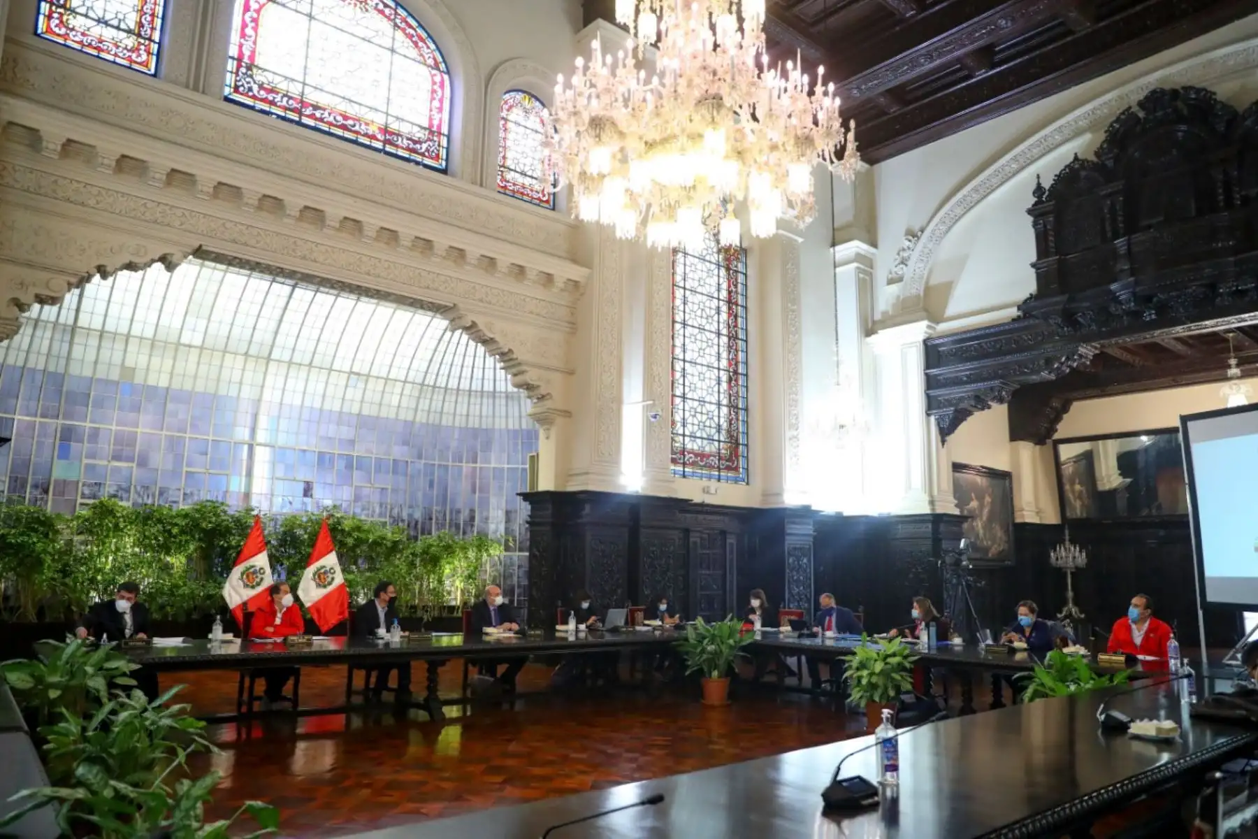 Presidente Martín Vizcarra lidera una nueva sesión del Consejo de Ministros junto al jefe del Gabinete, Walter Martos y ministros de Estado. Foto: ANDINA/PCM