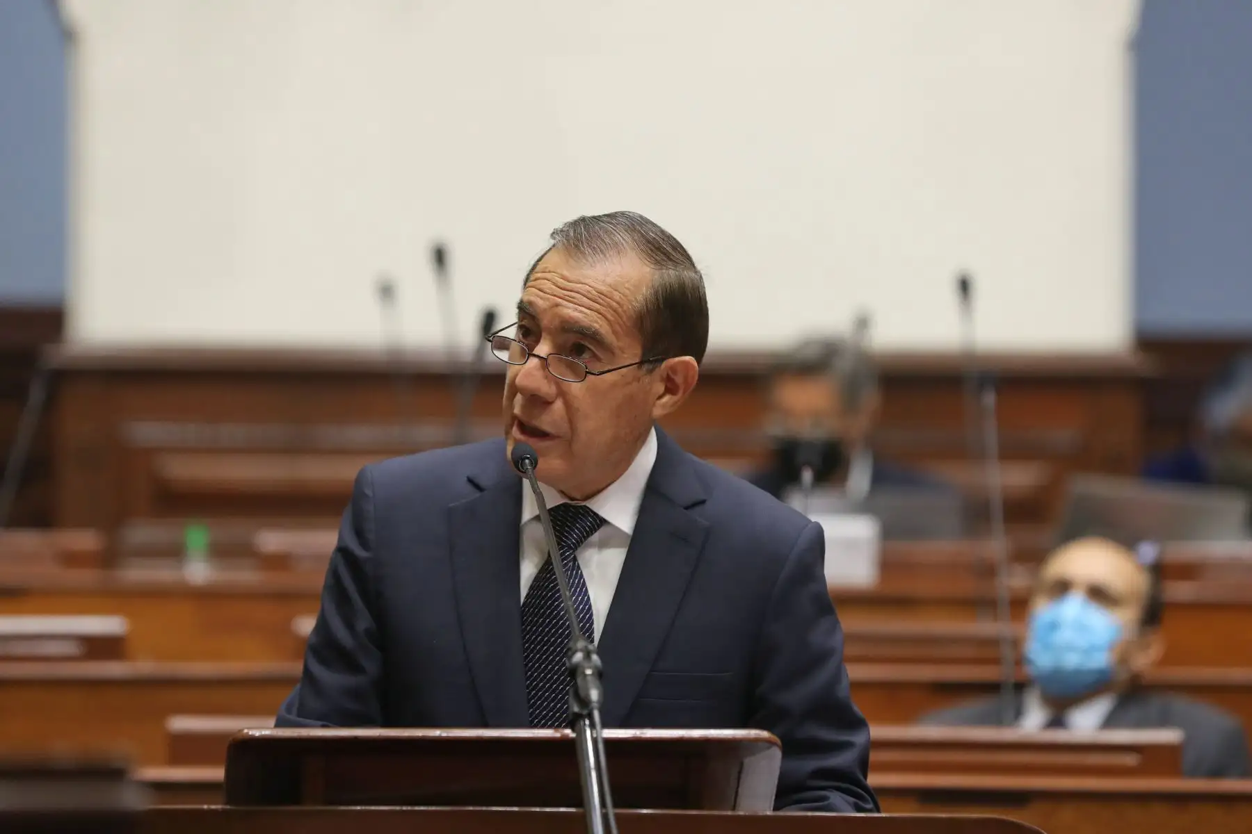 Prime Minister Walter Martos at Peruvian Congress headquarters. Photo: ANDINA/PCM