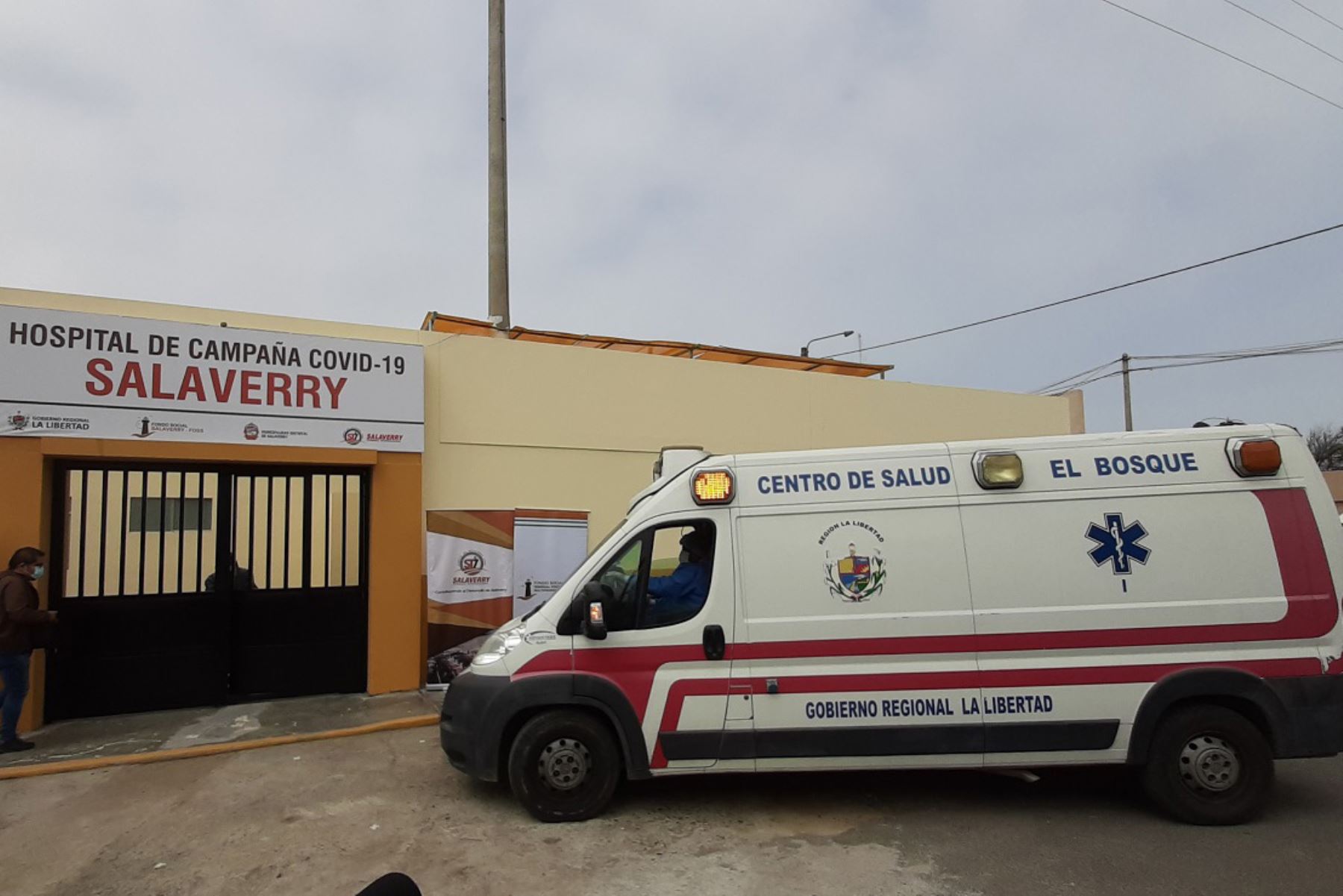 Desde el lunes recibe pacientes el hospital de campaña del distrito de Salaverry, en la región La Libertad. Foto: ANDINA/Difusión