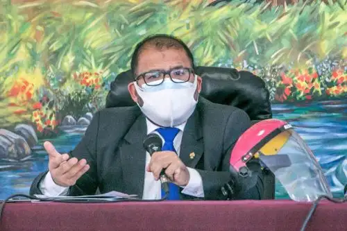 El alcalde de Arequipa, Omar Candia, presentó plan de reactivación económica que generará 10,000 puestos de trabajo. Foto: Municipalidad de Arequipa