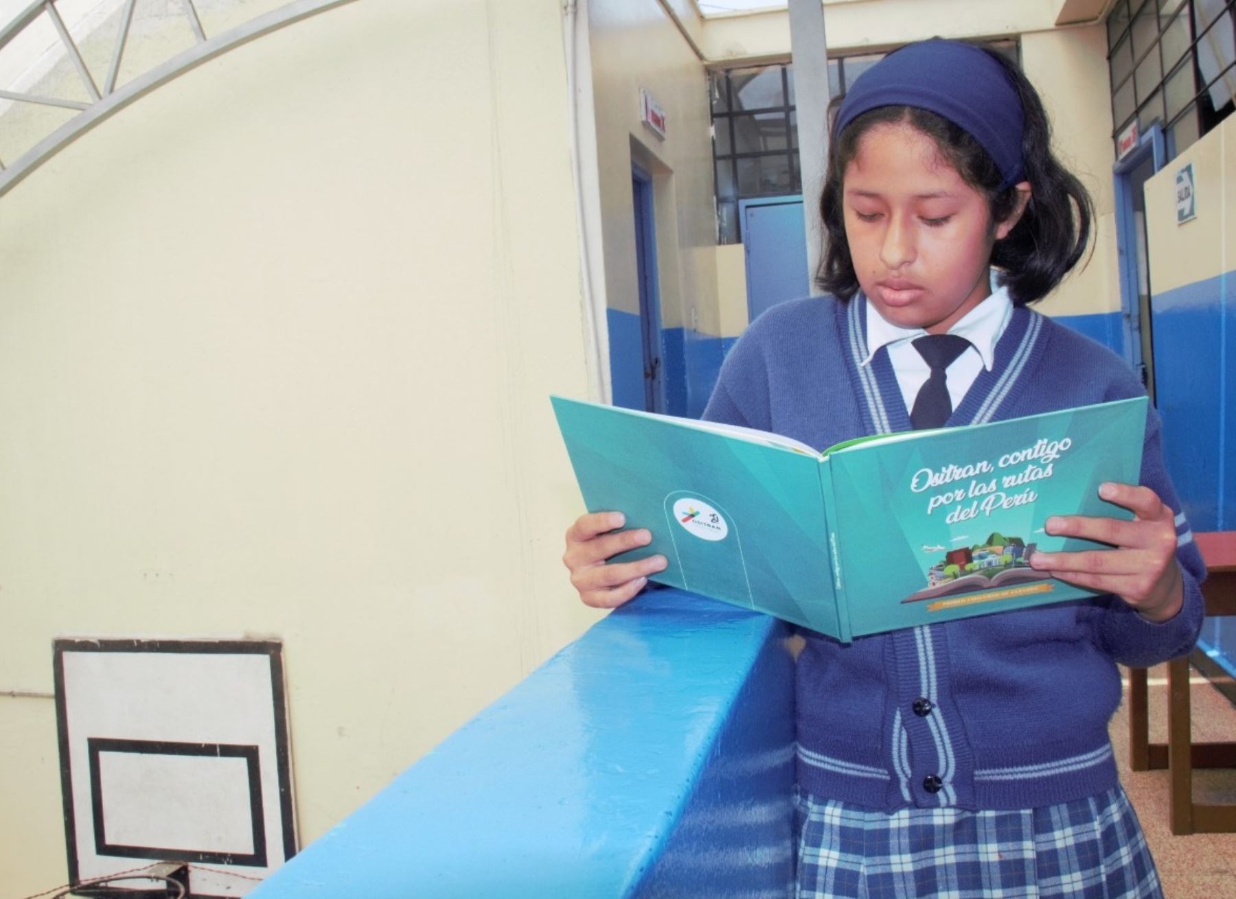 Concurso escolar de cuentos "Ositrán, contigo por las rutas del Perú". Foto: Ositrán