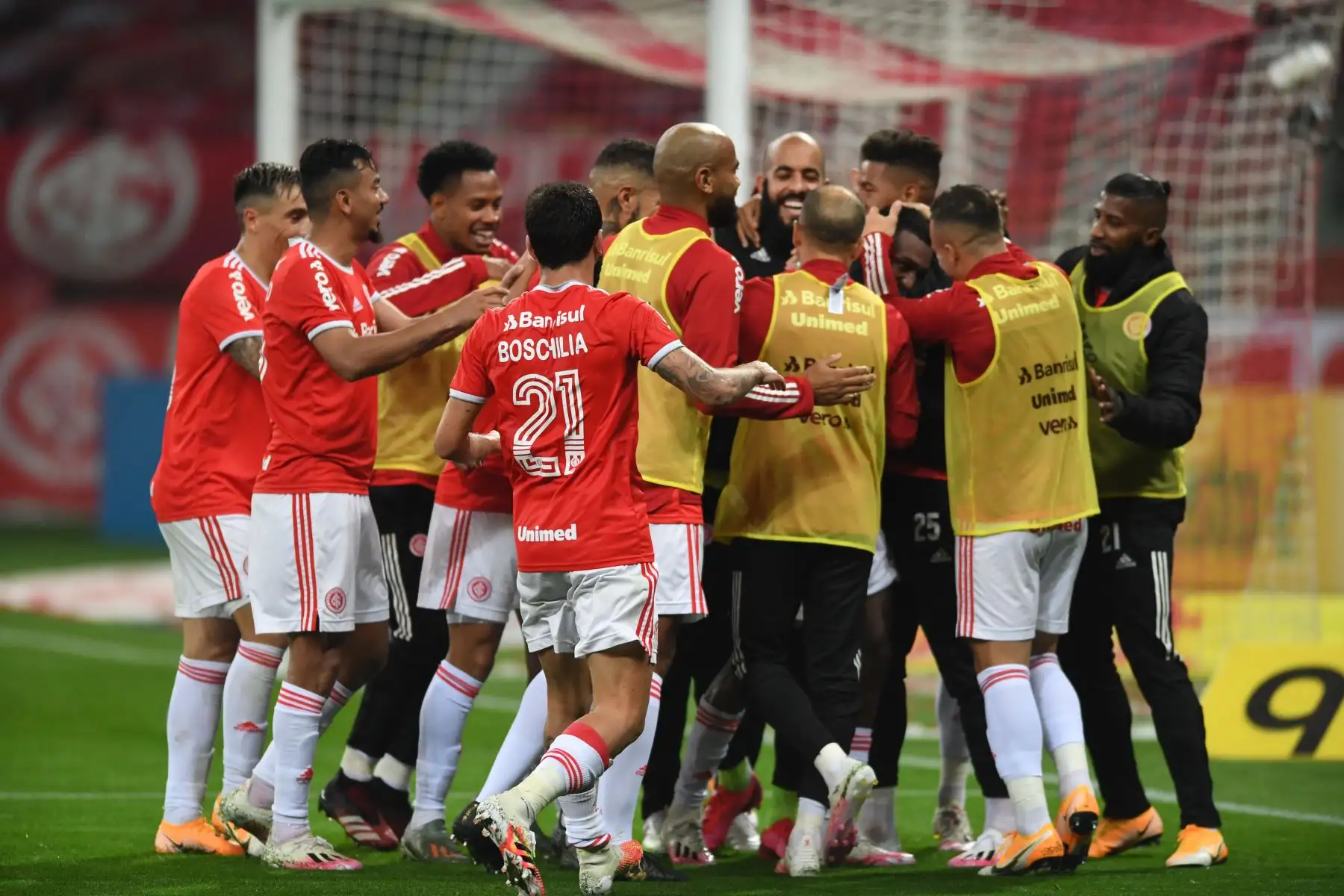 Con este triunfo, Internacional de Porto Alegre llegó a los 6 puntos y, por ahora, es segundo en la tabla de posiciones del Brasileirao. En la próxima fecha jugará ante el Atletico GO.
Foto: Ricardo Duarte/ @scinternacional