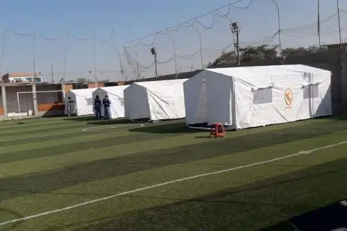 Las familias afectadas por una inundación en Yurimaguas fueron evacuadas a zonas seguras y se coordina su traslado a las instalaciones del Instituto Peruano del Deporte, en tanto que la comuna distrital gestiona con el gobierno regional el apoyo con bienes de ayuda humanitaria, informó el Instituto Nacional de Defensa Civil (Indeci). ANDINA/Difusión