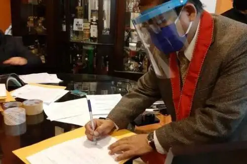 En Barranca y Huacho, diligencia de allanamiento en oficina y vivienda de juez investigado por vínculos criminales.