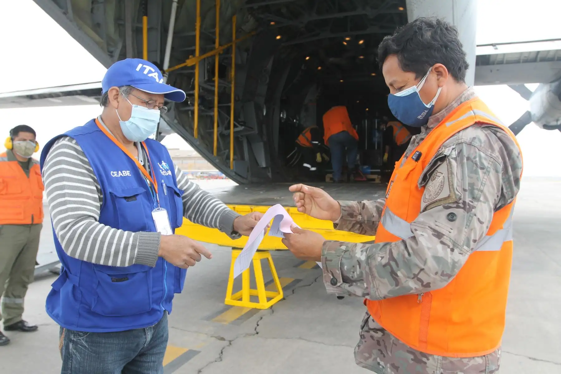 Essalud lleva oxígeno a Moquegua y Tacna para reforzar la luchar contra el Covid-19.
Foto: Essalud