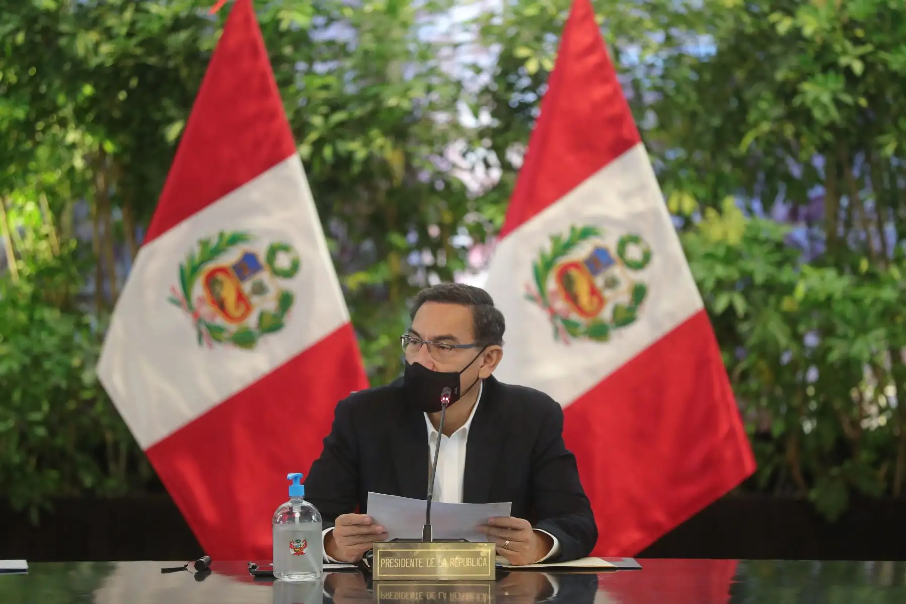 Presidente Martín Vizcarra encabeza sesión del Consejo de Ministros en Palacio de Gobierno, donde articulan acciones para afrontar la pandemia y la reactivación económica. Foto: ANDINA/Prensa Presidencia