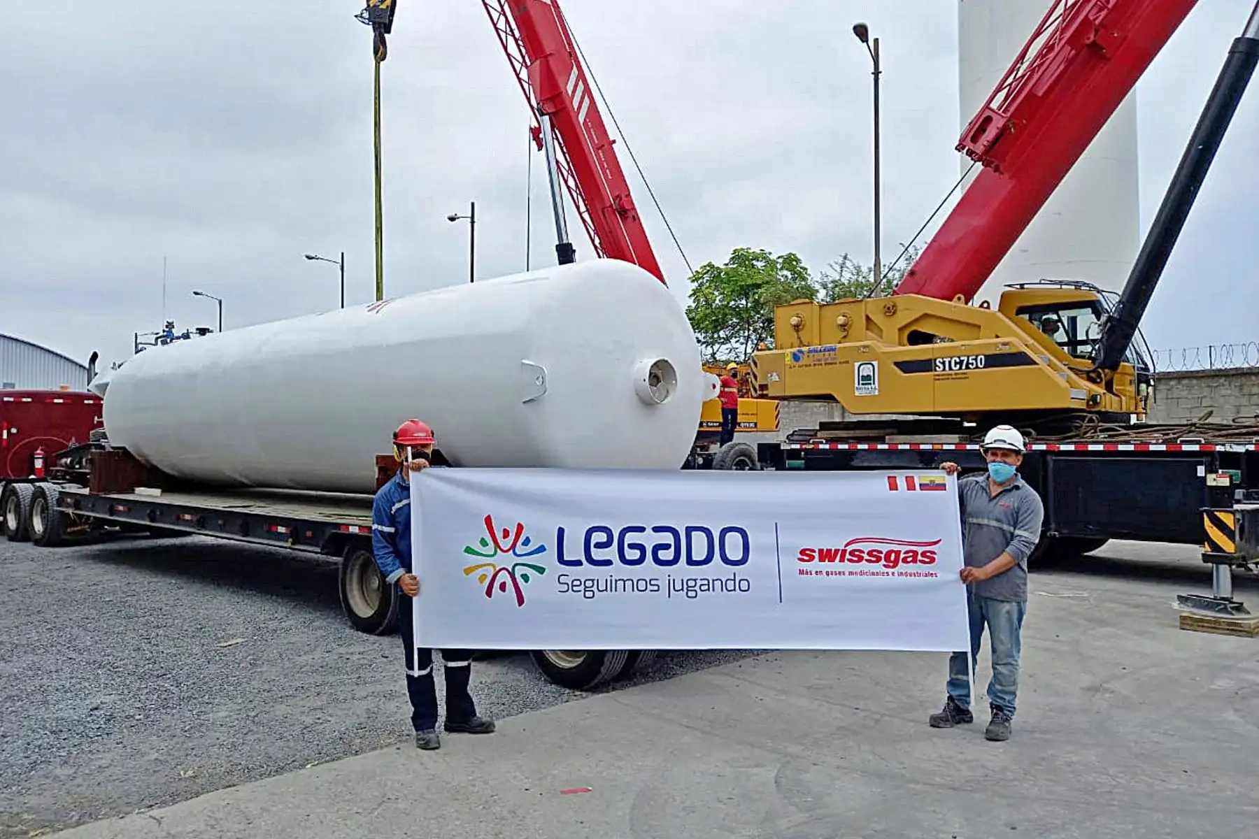 El Proyecto Especial Legado Juegos Panamericanos y Parapanamericanos, realizará desde este jueves la instalación de dos estaciones de oxígeno criogénico en los Centros de Atención y Aislamiento Temporal (CAAT) en la Región Amazonas, para garantizar la dotación de este vital elemento en la recuperación de los pacientes afectados por el Covid-19. Una se ubicará frente del estadio San Luis de Bagua Grande, en la provincia de Utcubamba mientras que la otra se instalará en la explanada del estadio Manuel Antonio Mesones Muro, en Bagua. Foto: ANDINA/Lima 2019