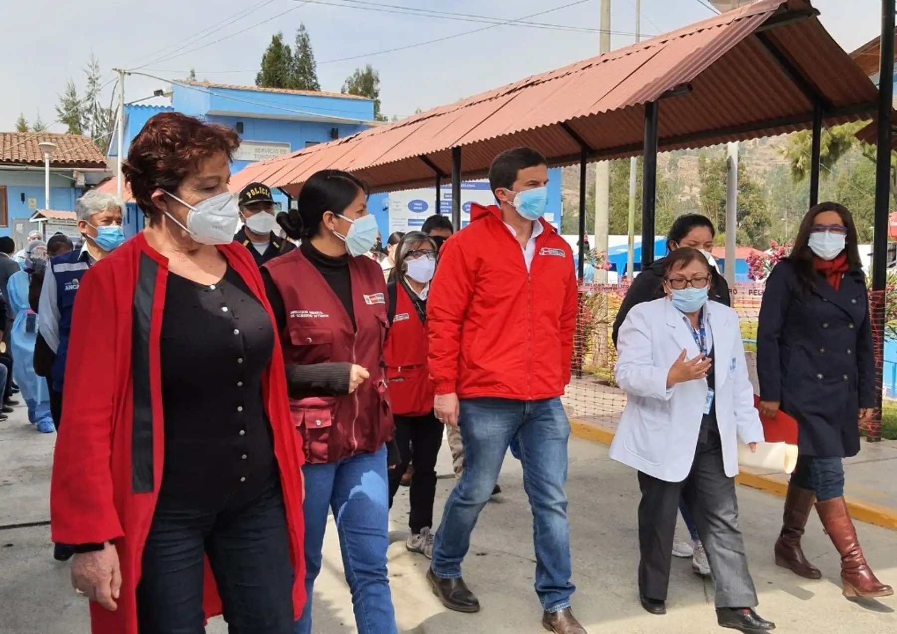 Ministro de Energía y Minas, Luis Incháustegui visita Áncash para impulsar acciones contra el coronavirus (covid-19) y entregar pruebas rápidas y equipos de protección al personal de salud de esta región. ANDINA/Difusión