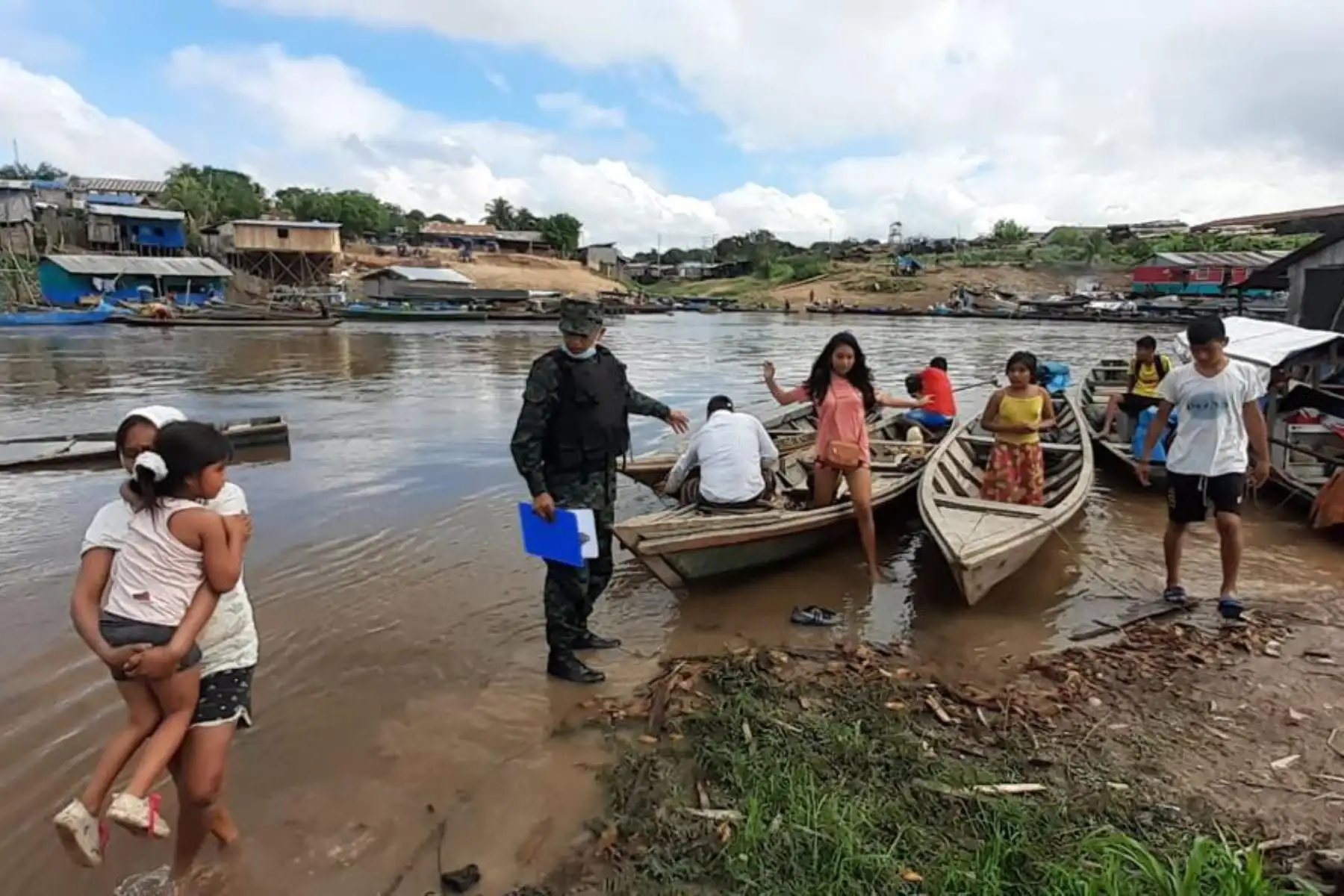 La tragedia ocurrió alrededor de las 16:30 horas del jueves 20 de agosto, cerca de la boca del canal del Puinahua,