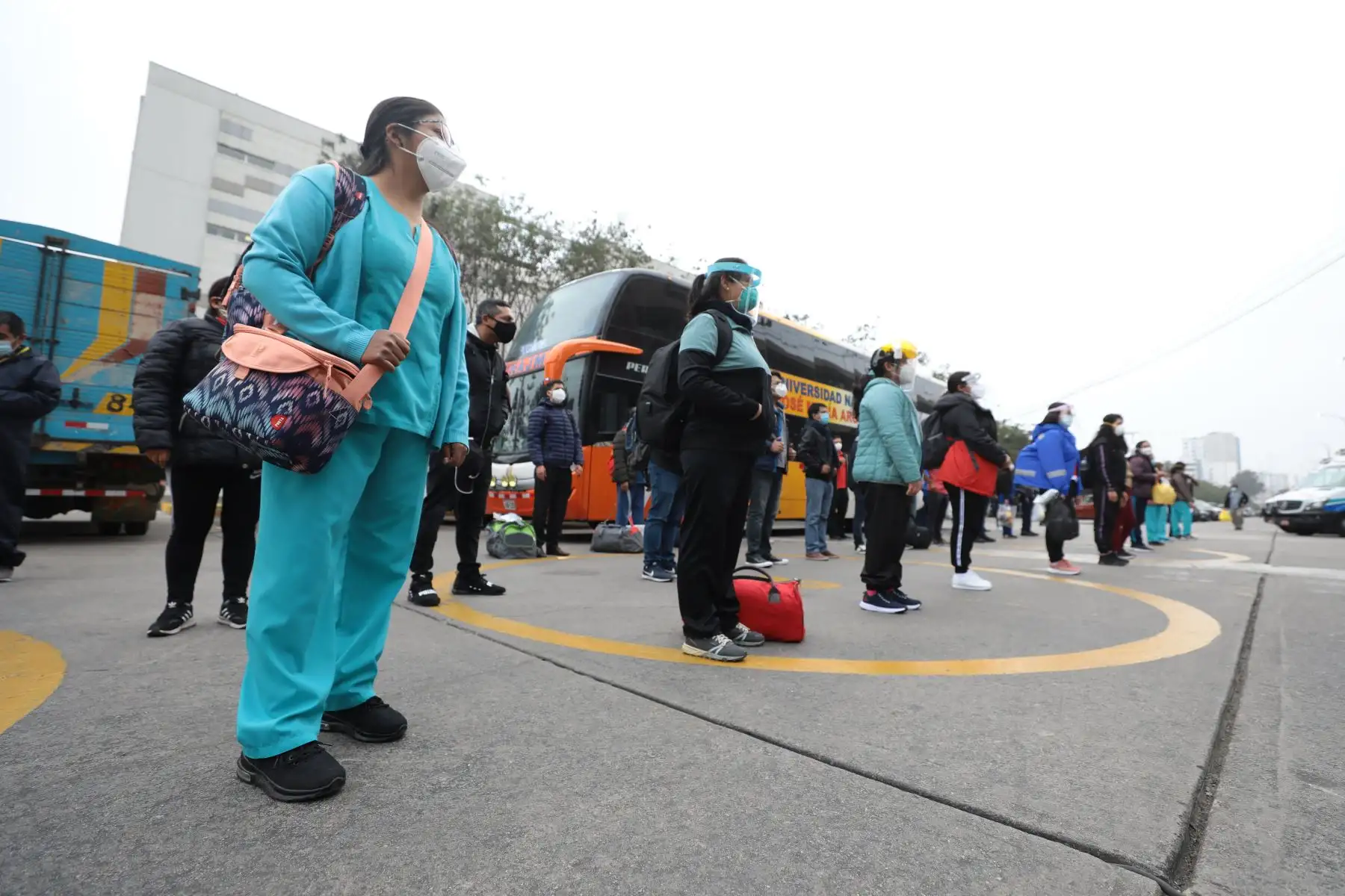 Delegación médica parte a Apurímac para sumarse a la lucha contra el Covid-19. Foto:ANDINA/ Essalud