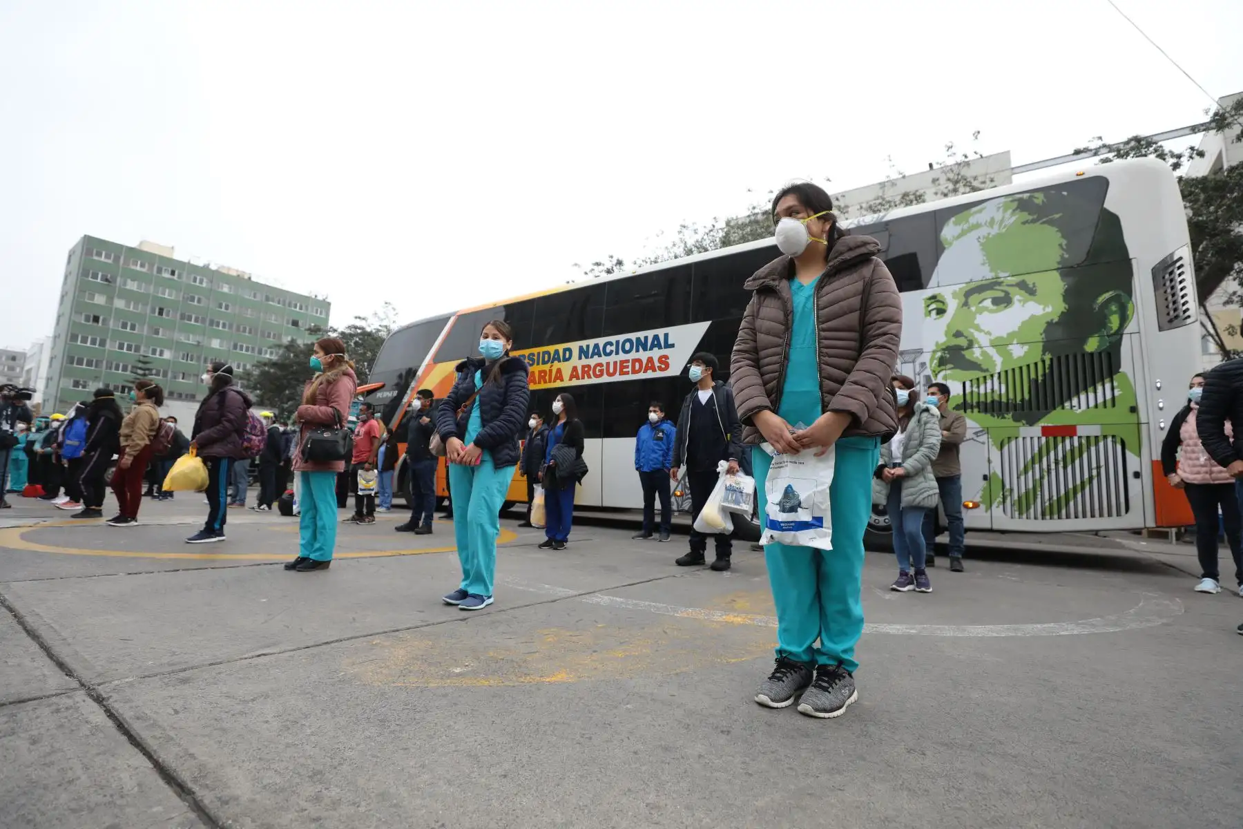 Delegación médica parte a Apurímac para sumarse a la lucha contra el Covid-19. Foto:ANDINA/ Essalud