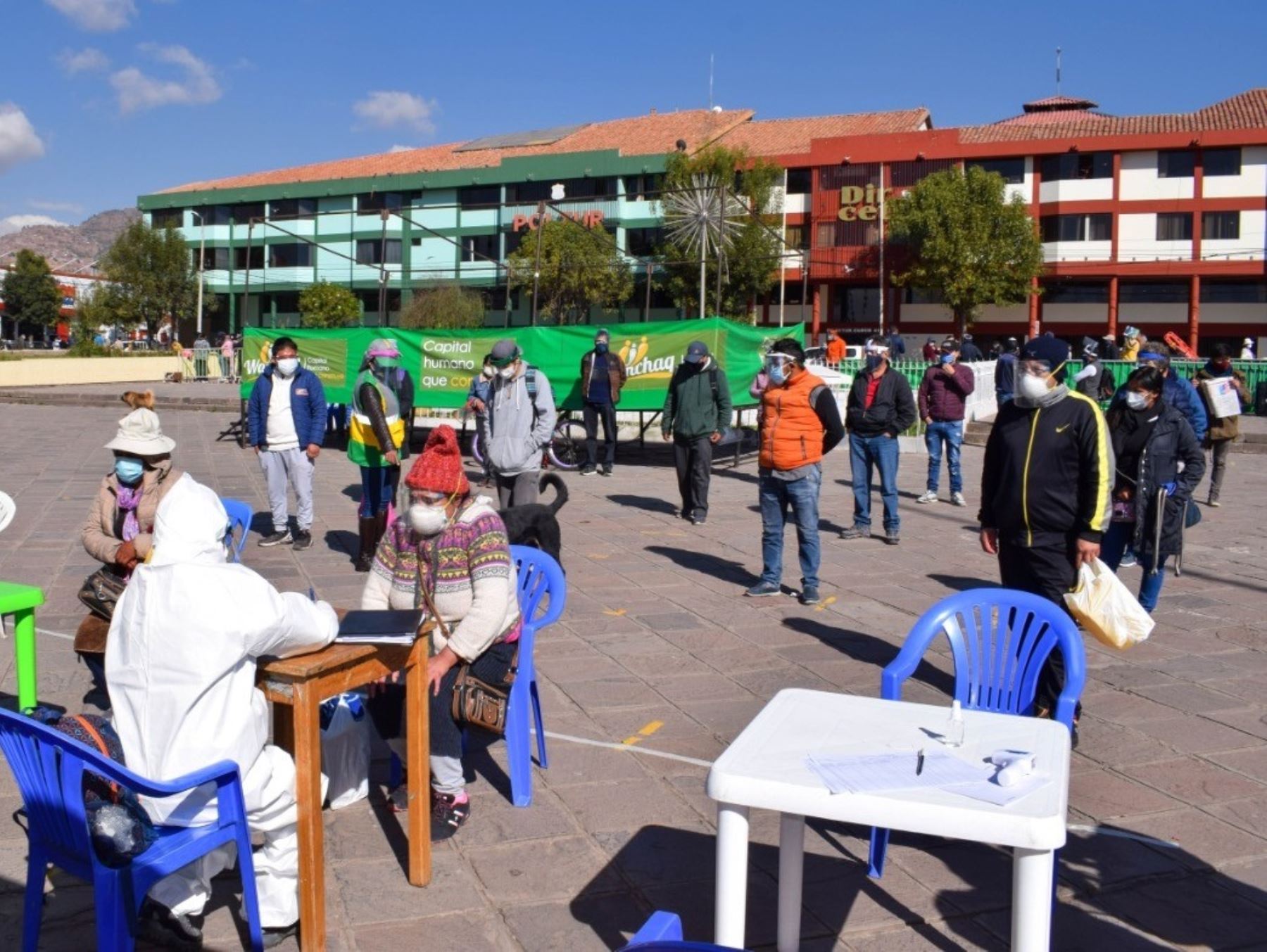 Autoridades de Salud de Cusco intensifica toma de pruebas rápidas y moleculares en la Ciudad Imperial para detectar posibles casos.