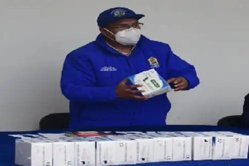 El último sábado, el burgomaestre de Huayllay, Luis Marcelo Callupe, ingresó de emergencia al hospital, al empeorarse los síntomas.