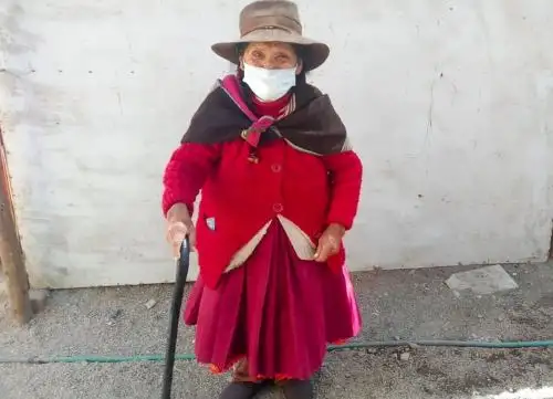 Nicolasa Huamaní Uscata es una de las usuarias de Pensión 65 que supera los 100 años de edad, resaltó el citado programa social.