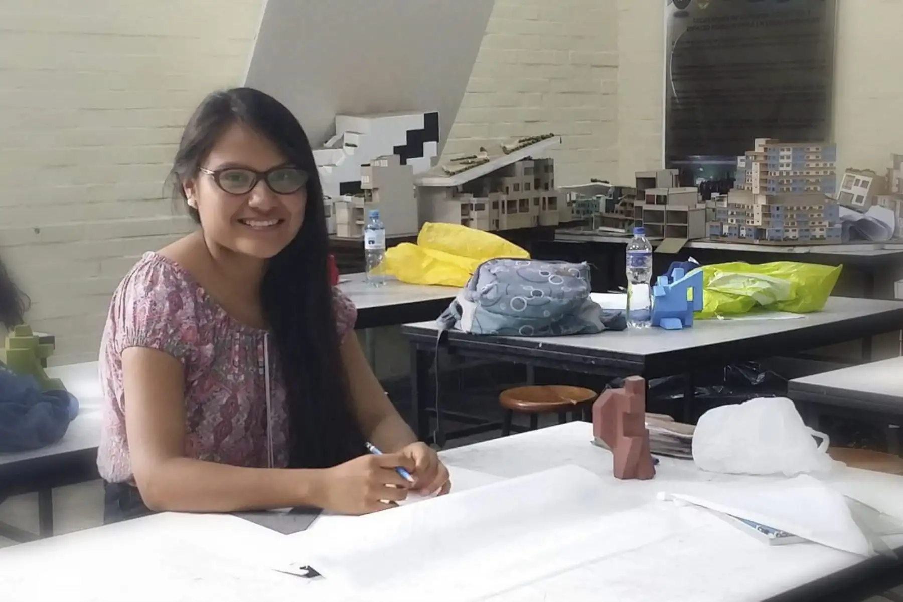 Marcela Valdeavellano ganó la Beca Permanencia de Pronabec en el 2017. Le ha permitido continuar sus estudios de Arquitectura y convertirse en líder en la Universidad Nacional de Ingeniería (UNI)