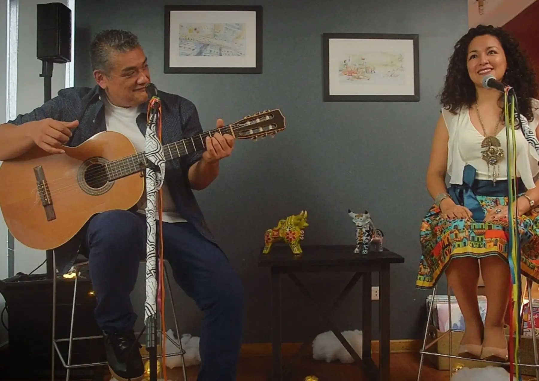 El programa nacional Cuna Más presentó en la 25° Feria Internacional del Libro de Lima, el álbum musical "Canciones de Cuna" en diferentes lenguas originarias del Perú.