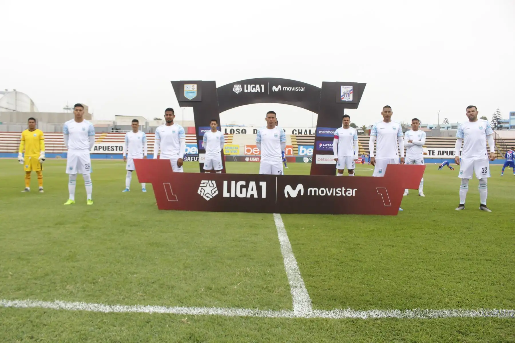 Foto Oficial del Deportivo Llacuabamba por la octava fecha de la Liga 1, en el estadio Miguel Grau. Foto: Liga De Fútbol Profesional